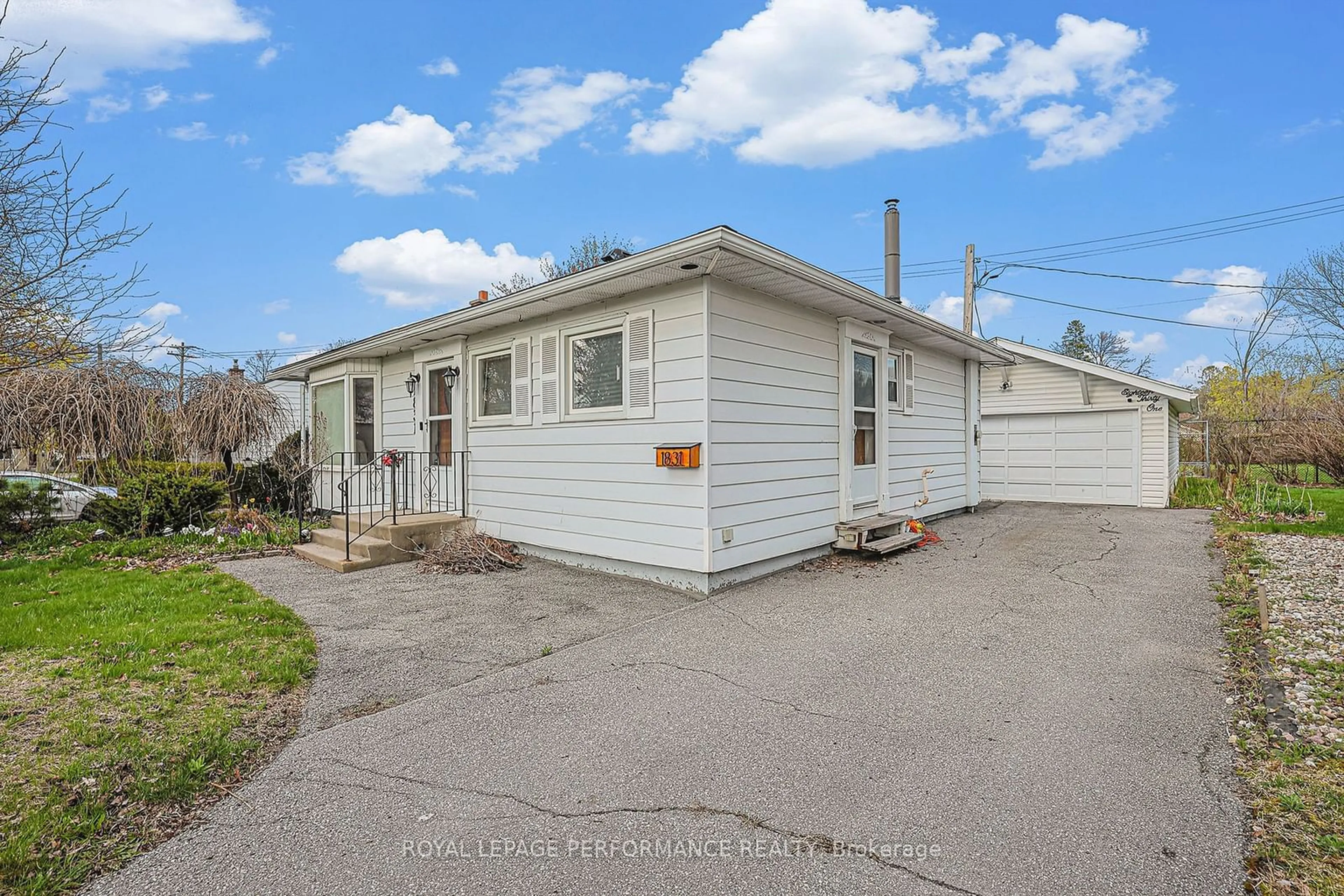 Home with vinyl exterior material, street for 1831 Haig Dr, Elmvale Acres and Area Ontario K1G 2J4