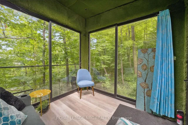 Additional property image - 33 LESLIE Dr