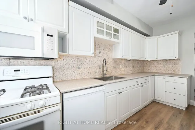 Additional image 25 of 30 Fairleigh Ave