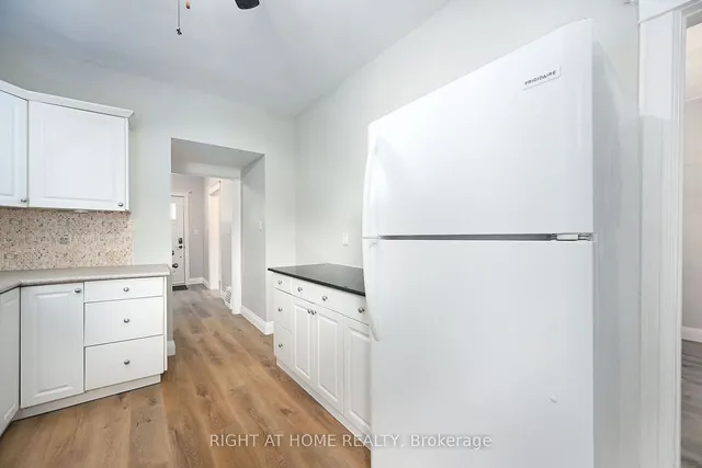 Additional image 24 of 30 Fairleigh Ave