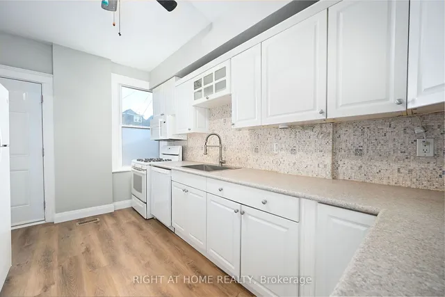 Additional image 26 of 30 Fairleigh Ave