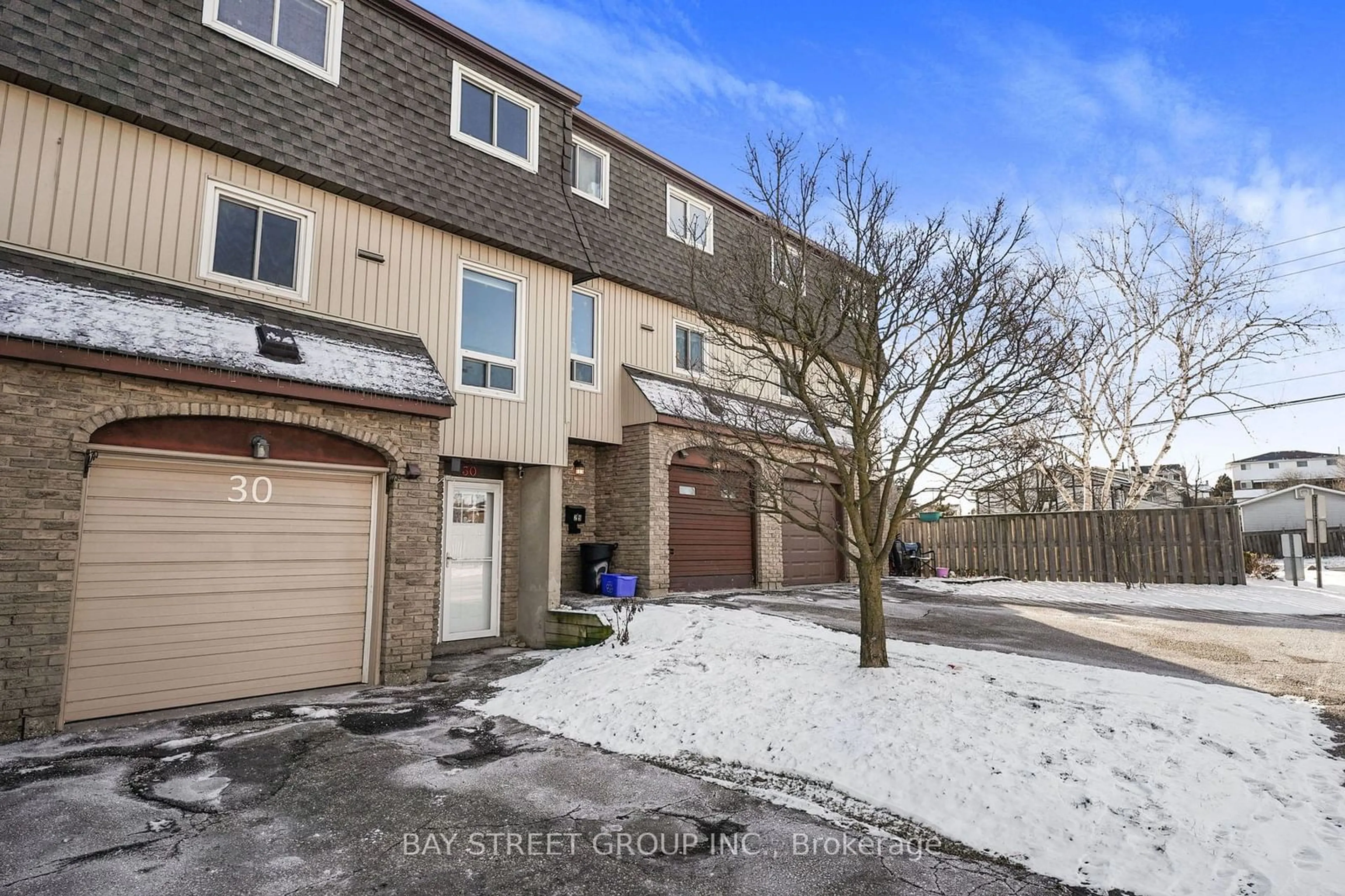 A pic from outside/outdoor area/front of a property/back of a property/a pic from drone, street for 80 Old Country Dr #30, Kitchener Ontario N2E 2E5