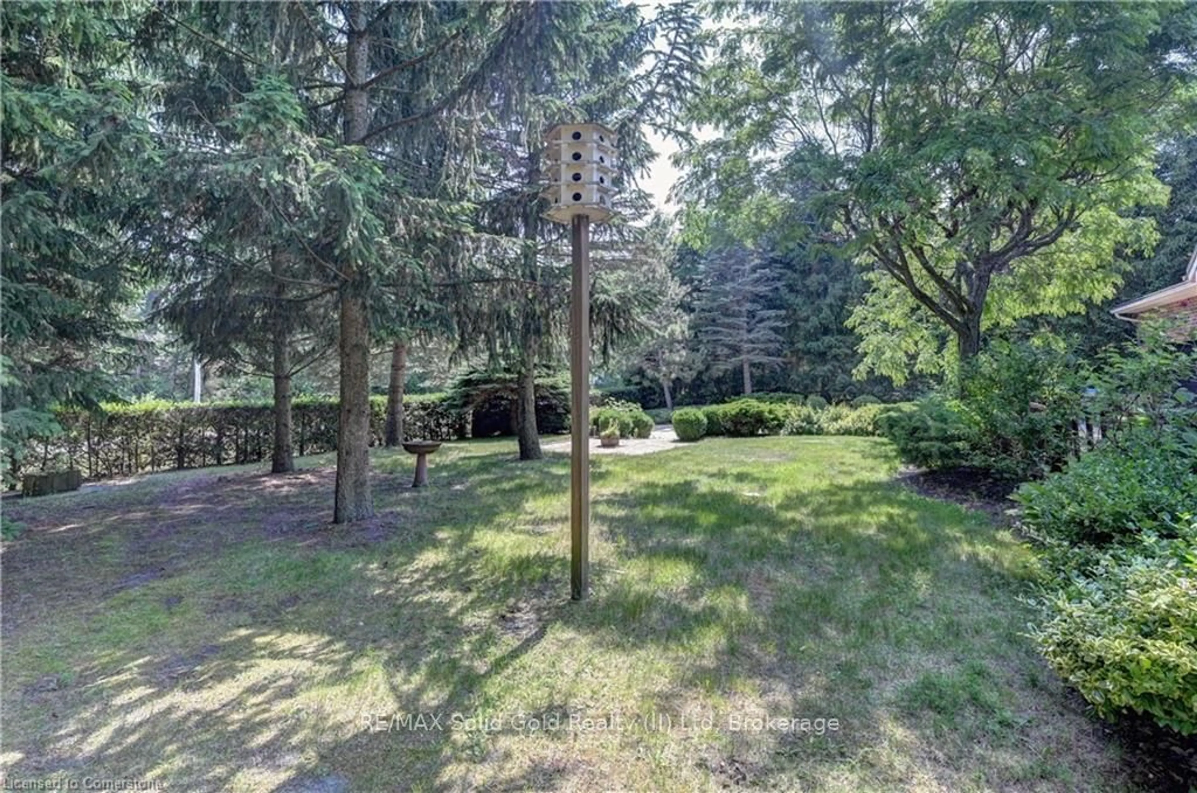 Patio, forest/trees view for 6552 Evergreen Ave, Lambton Shores Ontario N0N 1J3