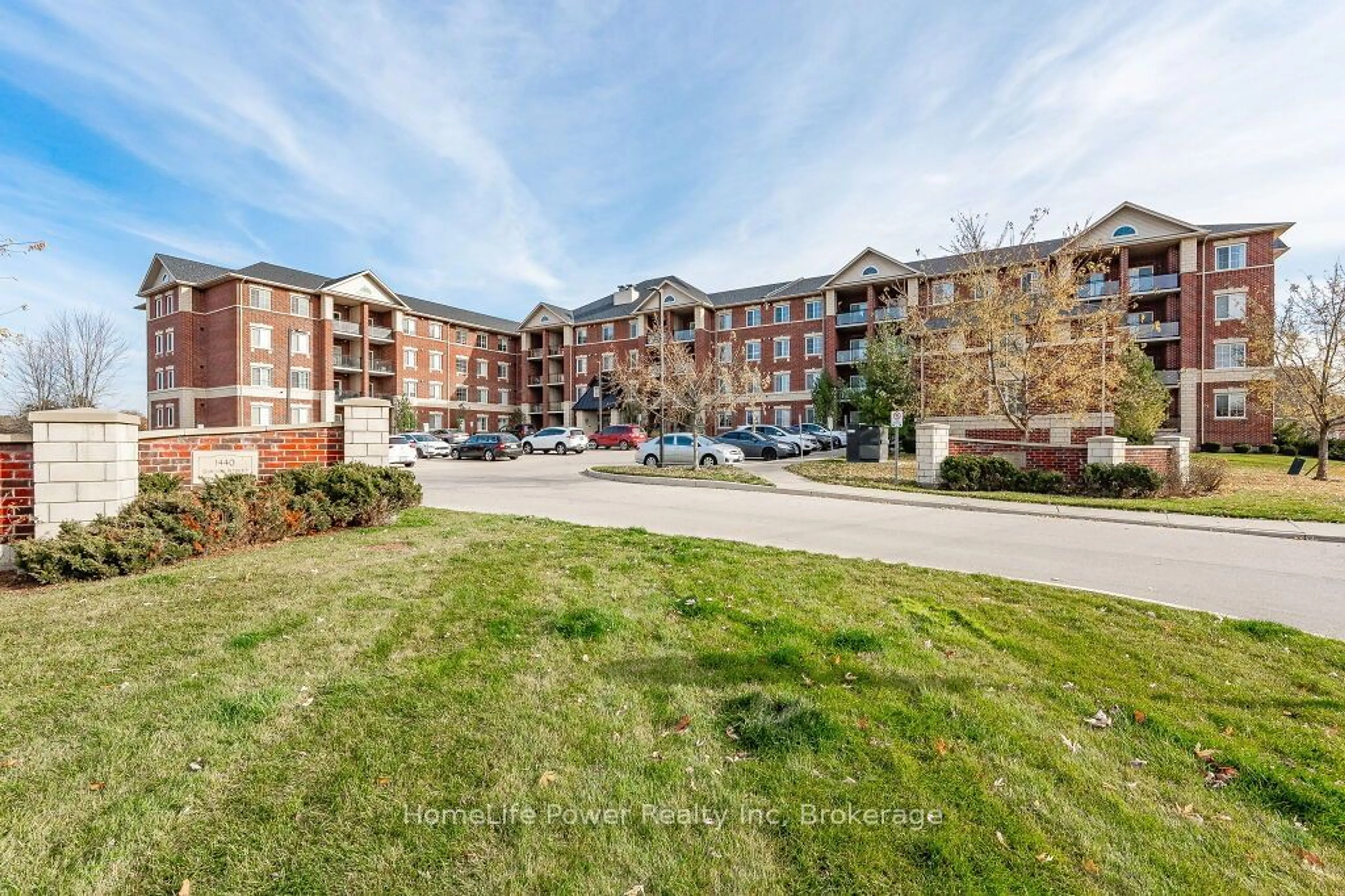 A pic from outside/outdoor area/front of a property/back of a property/a pic from drone, unknown for 1440 Gordon St #411, Guelph Ontario N1L 1C8