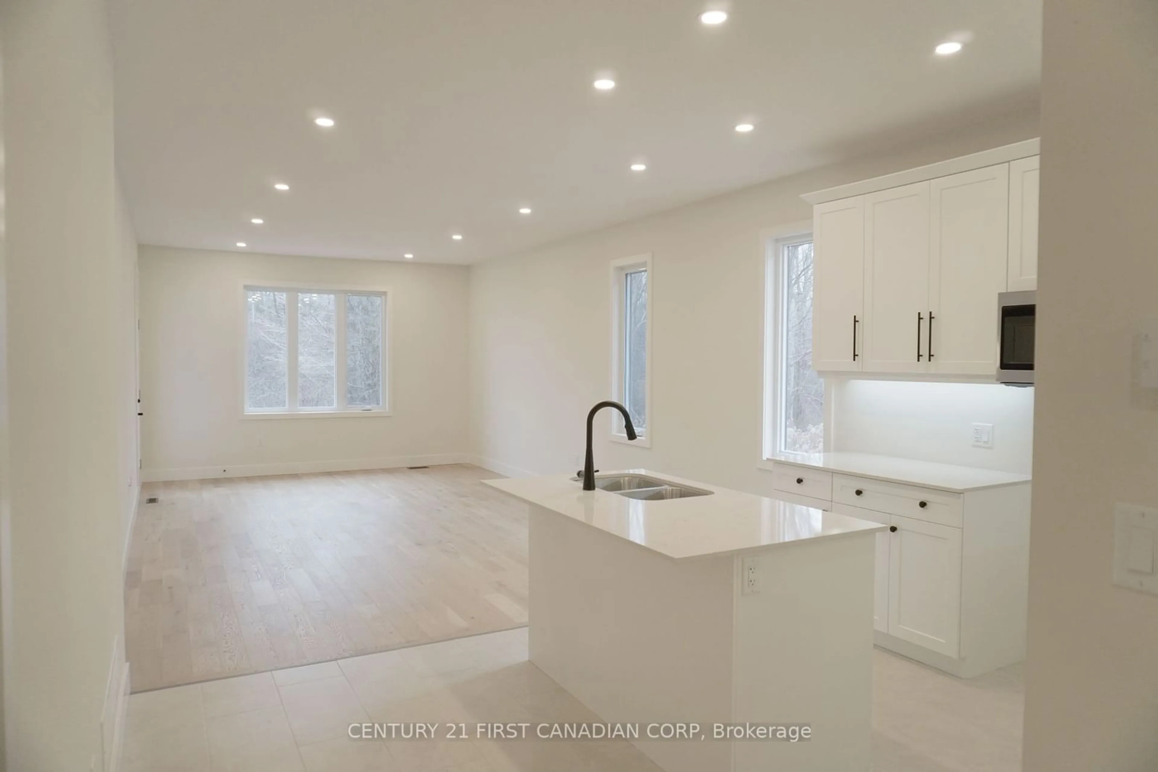 Open concept kitchen, ceramic/tile floor for 1960 Evans Blvd #51, London Ontario N6M 0A2