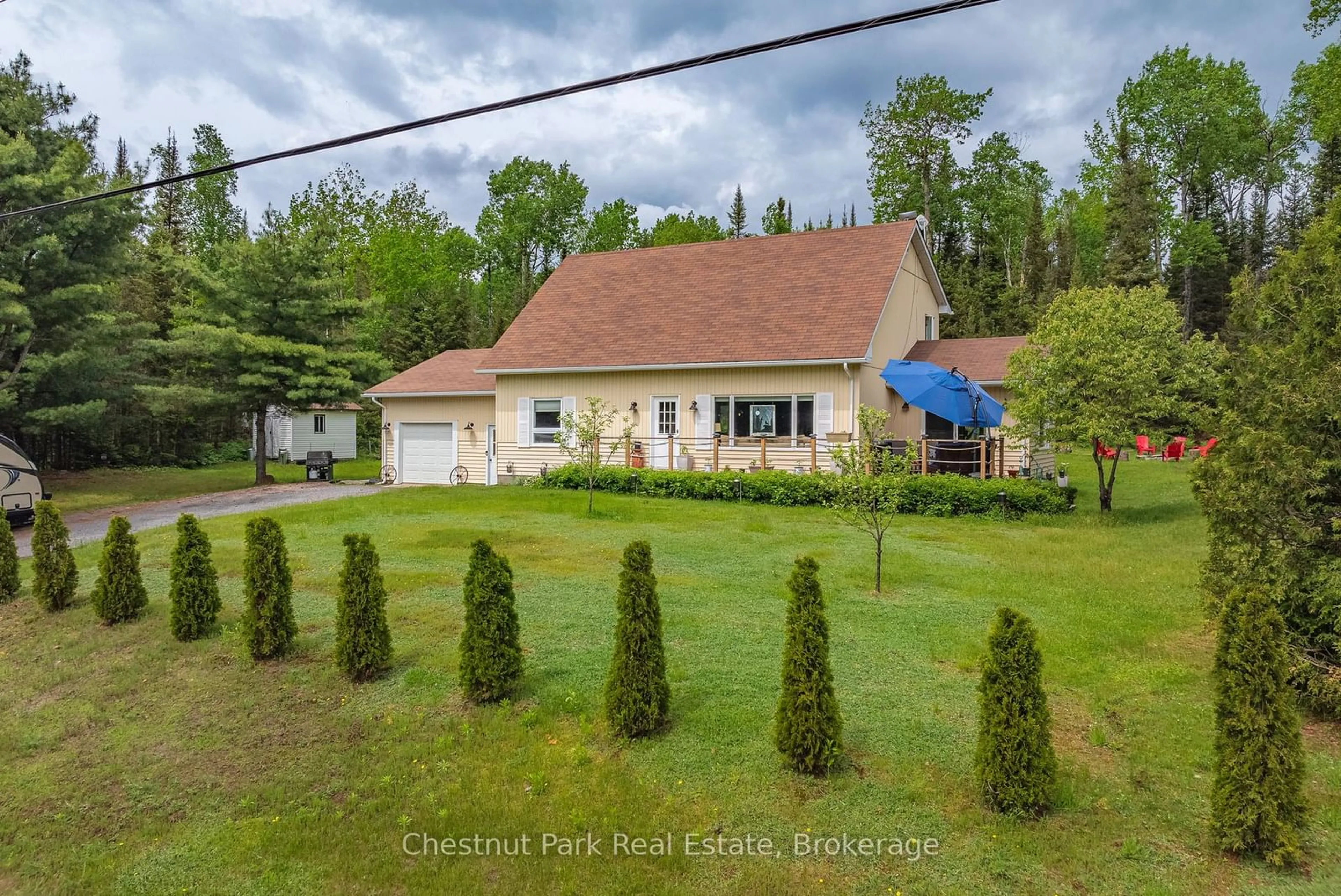 A pic from outside/outdoor area/front of a property/back of a property/a pic from drone, street for 156 Lakeshore Rd, Strong Ontario P0A 1Z0