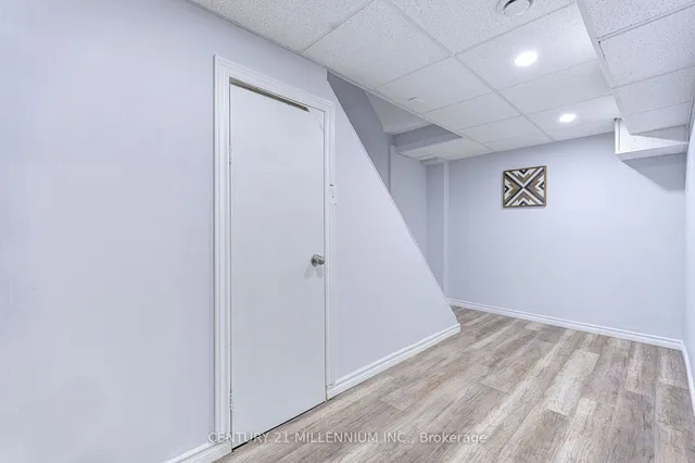 Additional property image - 1350 Limeridge Rd Unit 1