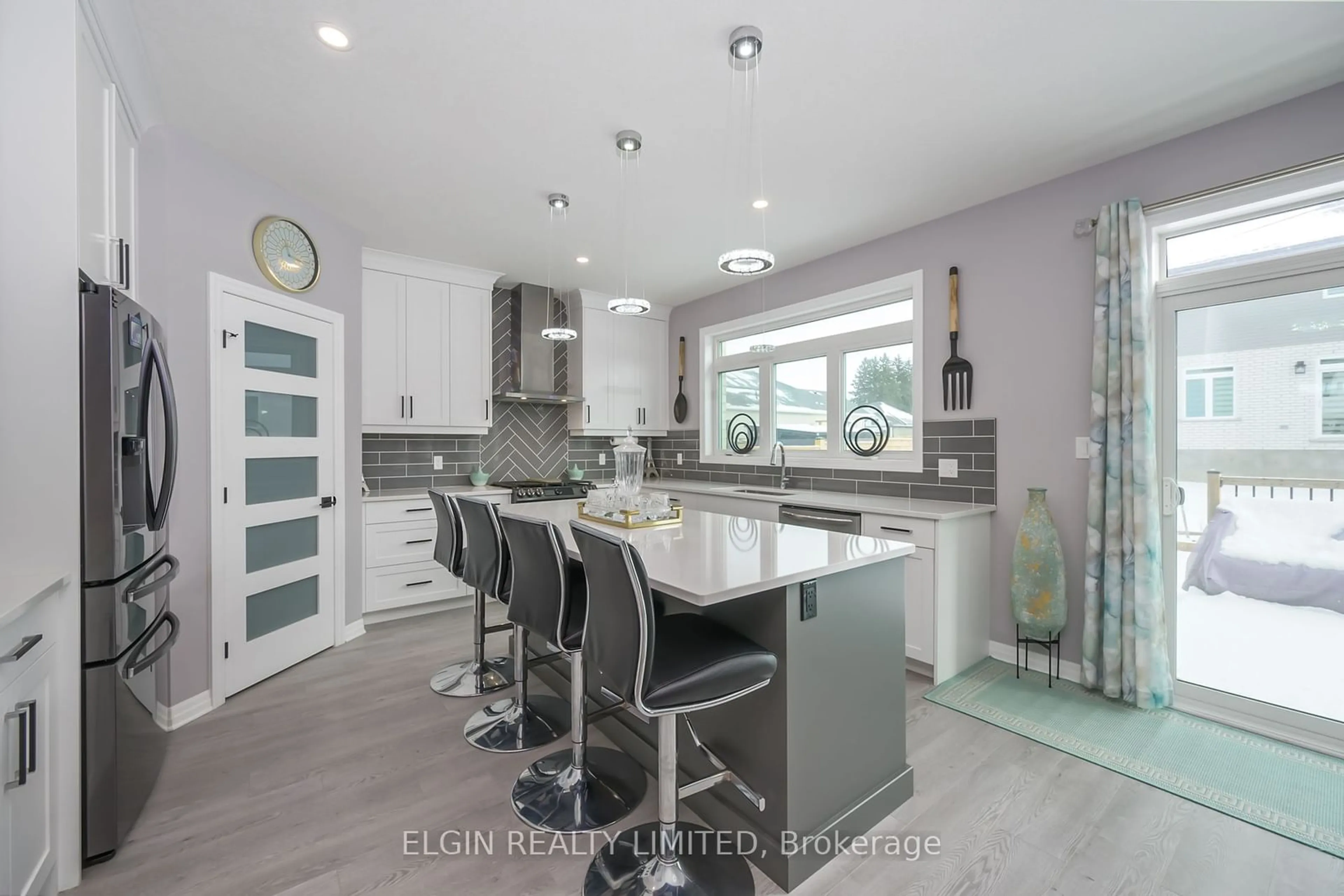 Contemporary kitchen, ceramic/tile floor for 48 Snowy Owl Tr, Central Elgin Ontario N5R 0M7