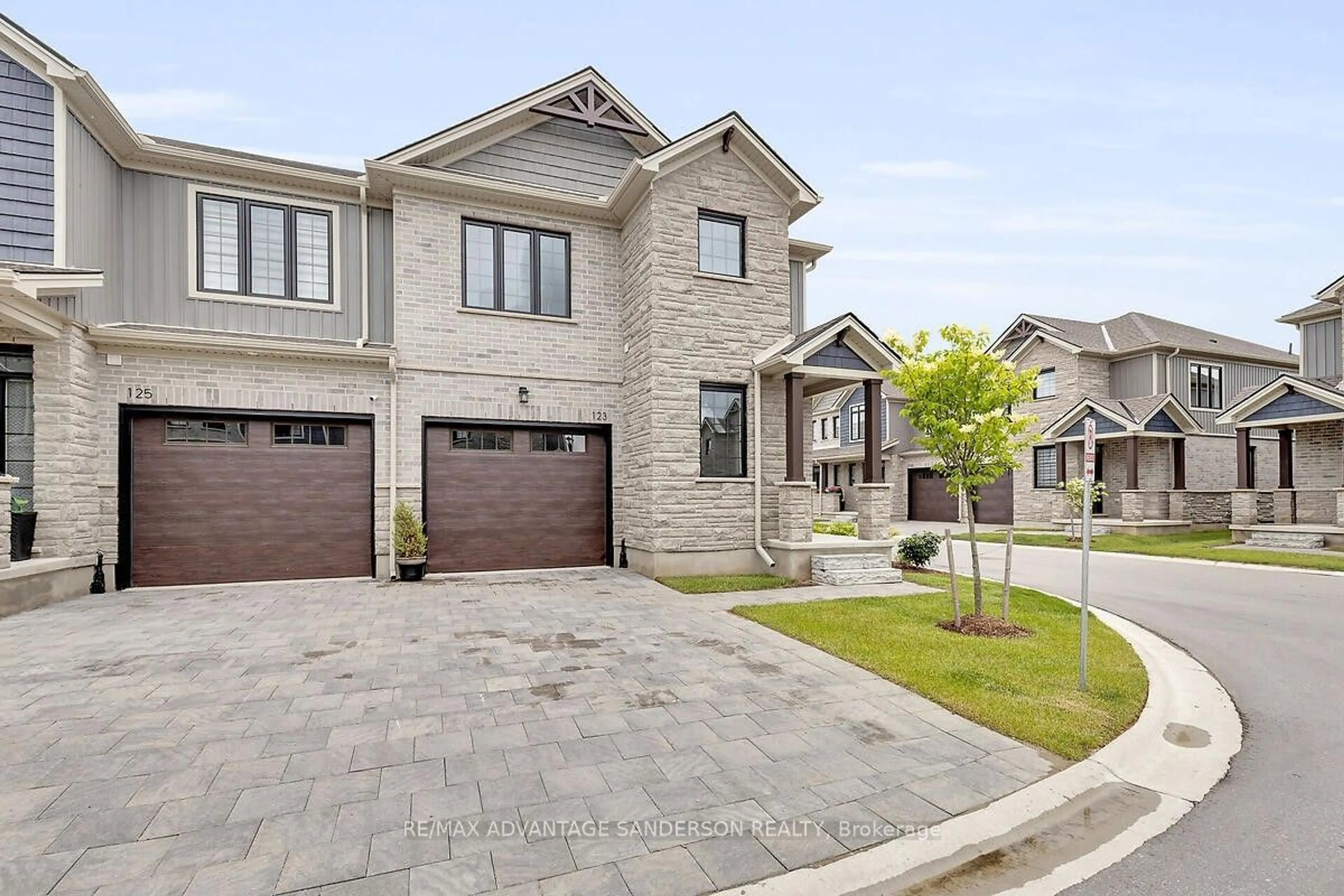 Home with brick exterior material, street for 93 STONEFIELD Lane #123, Middlesex Centre Ontario N0M 2A0