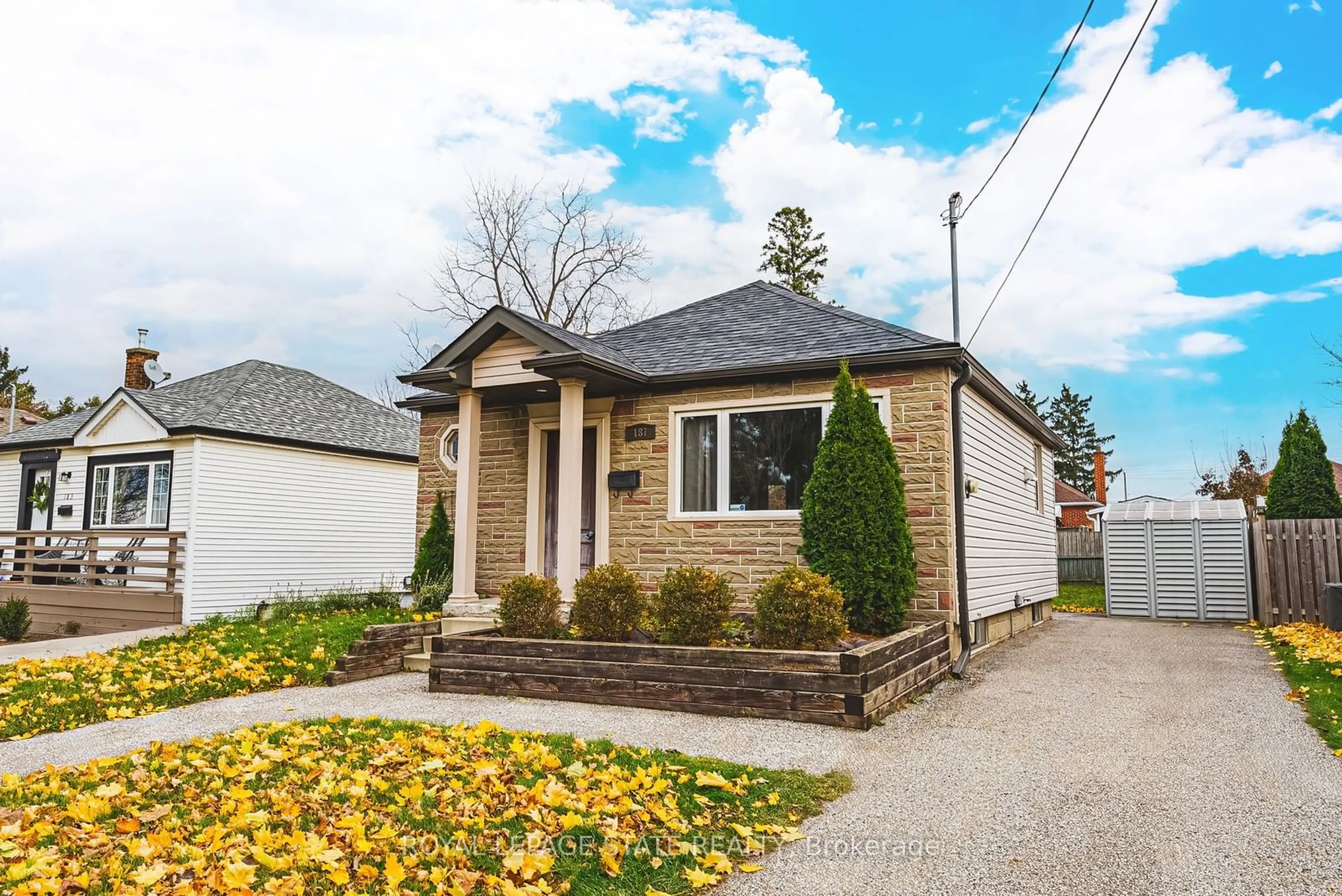 Home with brick exterior material, street for 187 Summerhill Ave, Hamilton Ontario L8K 3N5