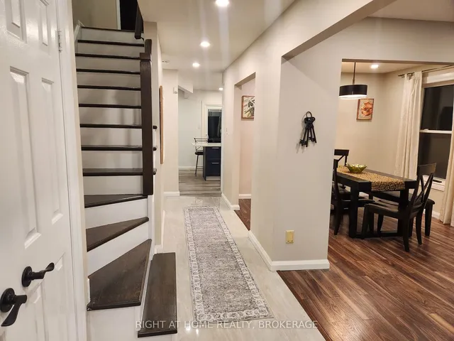 Additional image 37 of 2 Desantis Crt