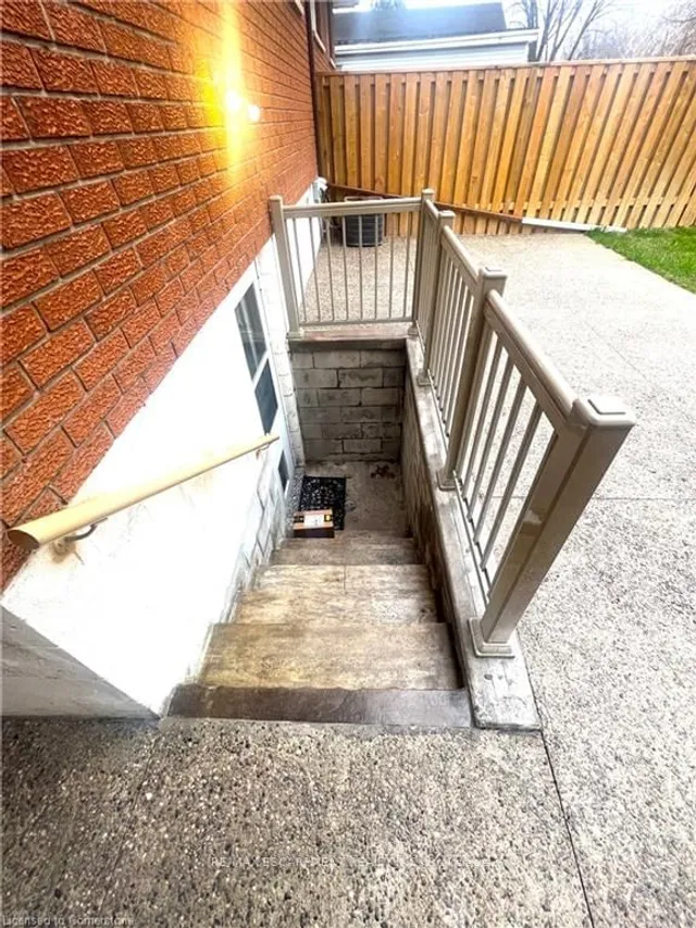 Additional property image - 208 Picton St