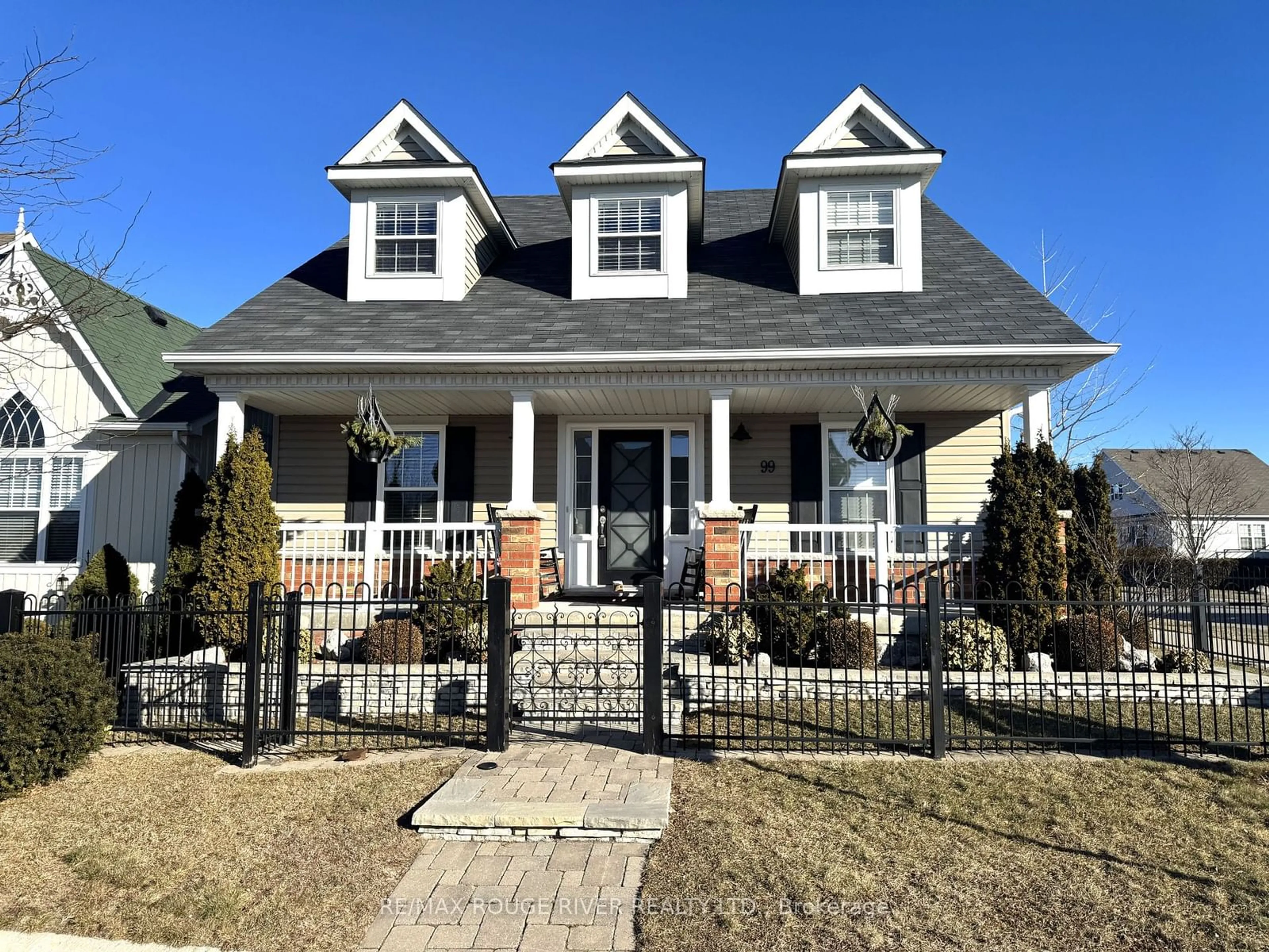 Home with vinyl exterior material, street for 99 Greenaway Circ, Port Hope Ontario L1A 0C1