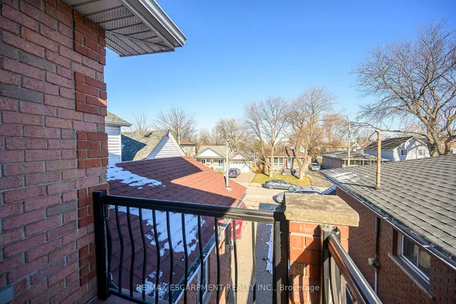 Additional property image - 204 Picton St