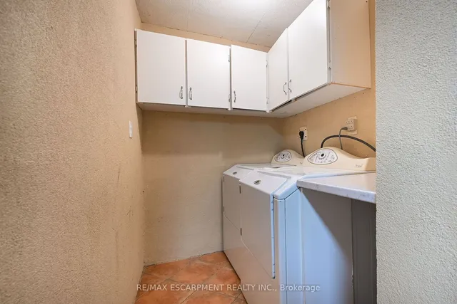 Additional property image - 204 Picton St