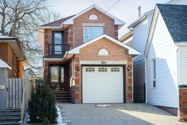 Additional property image - 204 Picton St