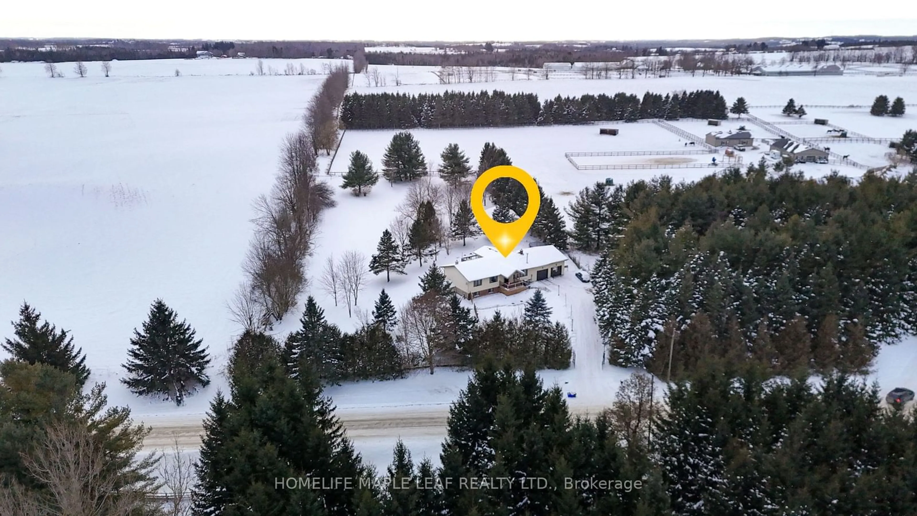 A pic from outside/outdoor area/front of a property/back of a property/a pic from drone, unknown for 5702 Sixth Line, Erin Ontario N0B 1Z0