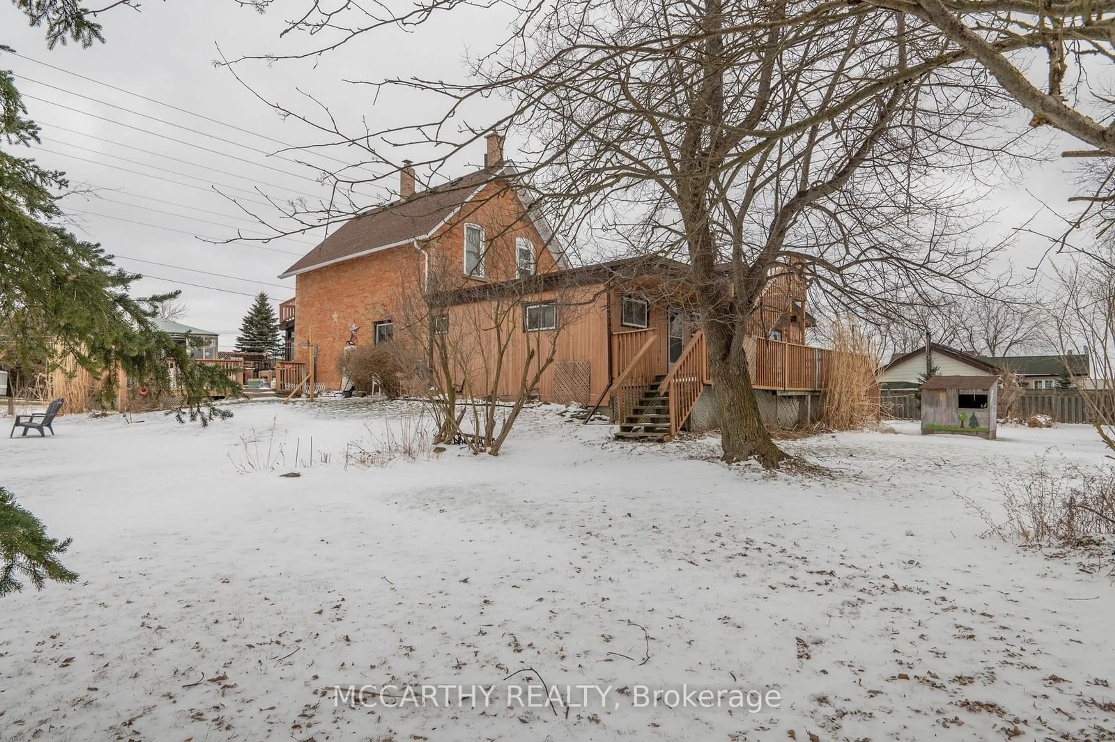 A pic from outside/outdoor area/front of a property/back of a property/a pic from drone, building for 435 Main St, Shelburne Ontario L9V 3A1