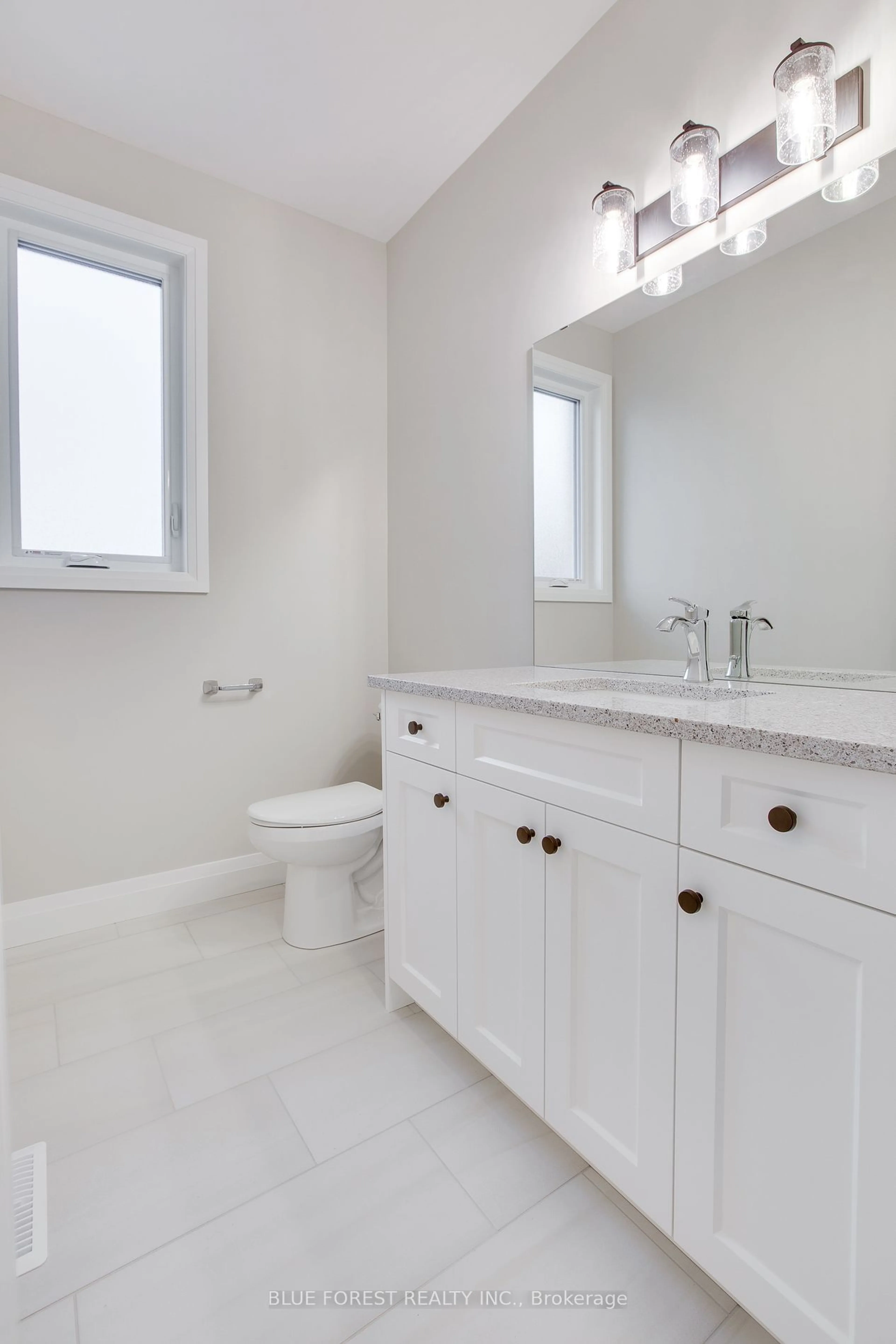 Contemporary bathroom, ceramic/tile floor for 142 SHIRLEY St, Thames Centre Ontario N0M 2P0