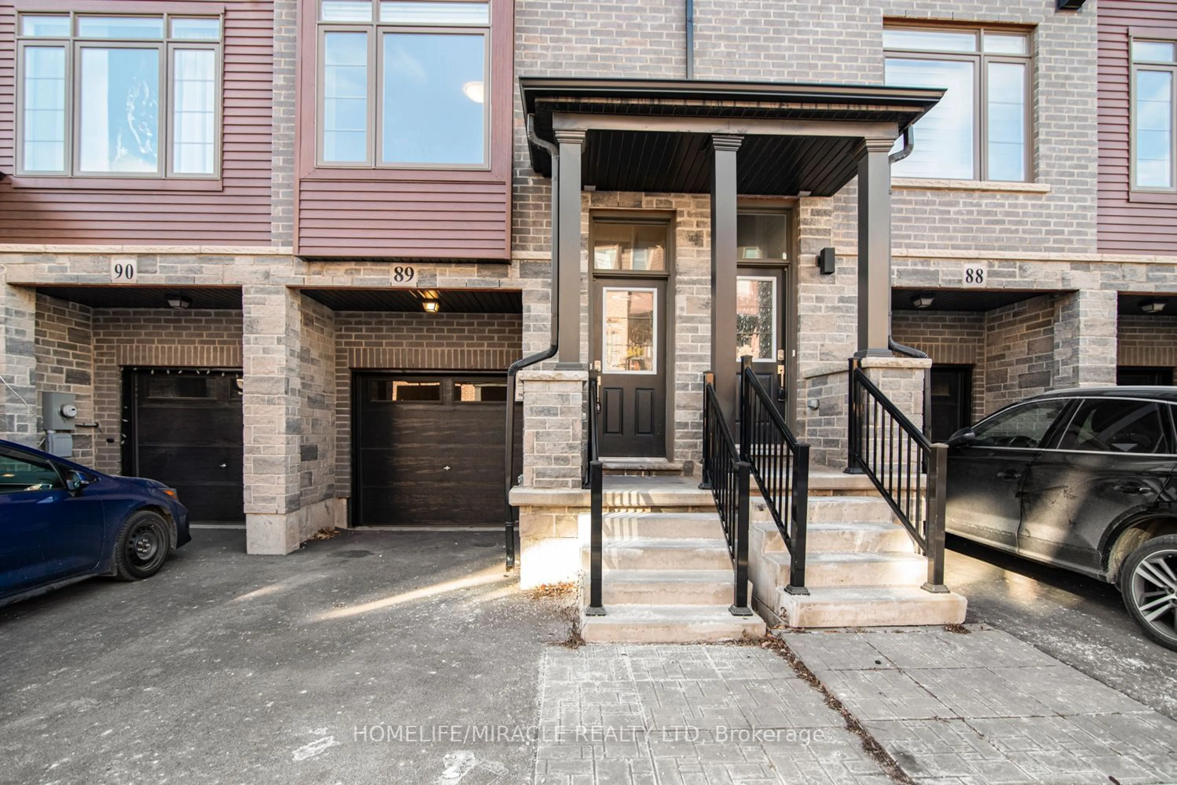 Home with brick exterior material, street for 575 Woodward Ave #89, Hamilton Ontario L8H 6P2