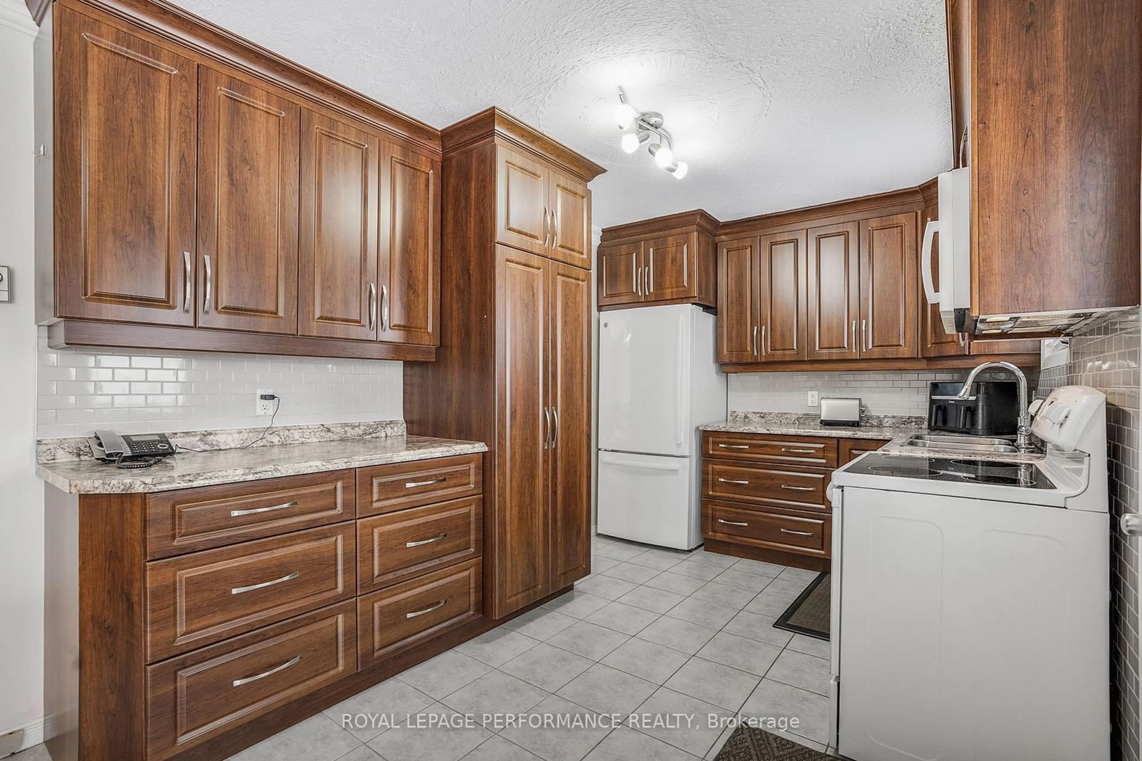 Standard kitchen, unknown for 3 St Denis St, The Nation Ontario K0C 2B0