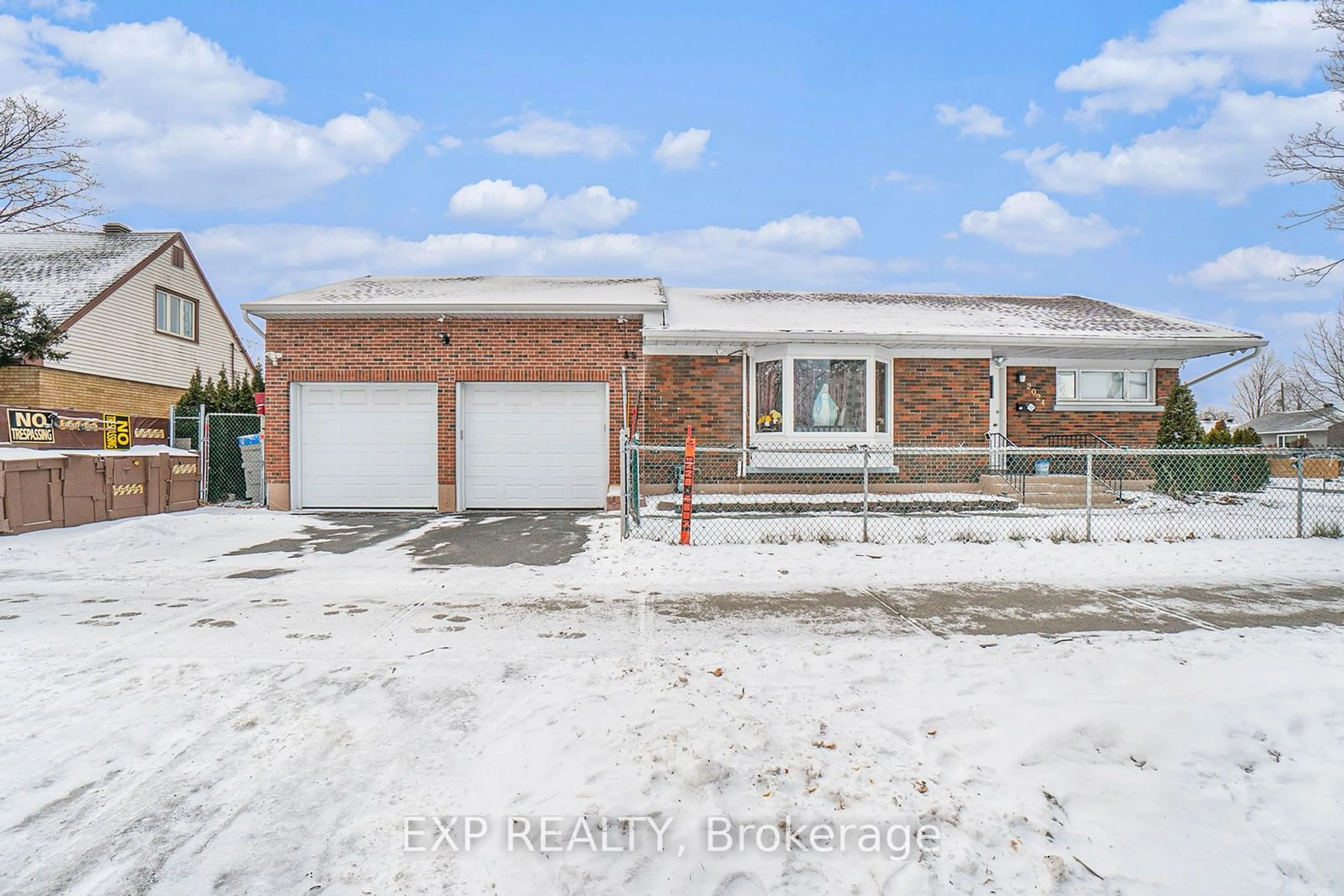 Home with brick exterior material, street for 2024 Othello Ave, Elmvale Acres and Area Ontario K1G 2A6