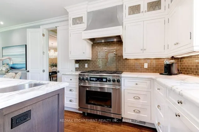 Additional property image - 183 Mill St