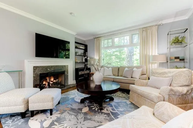 Additional property image - 183 Mill St