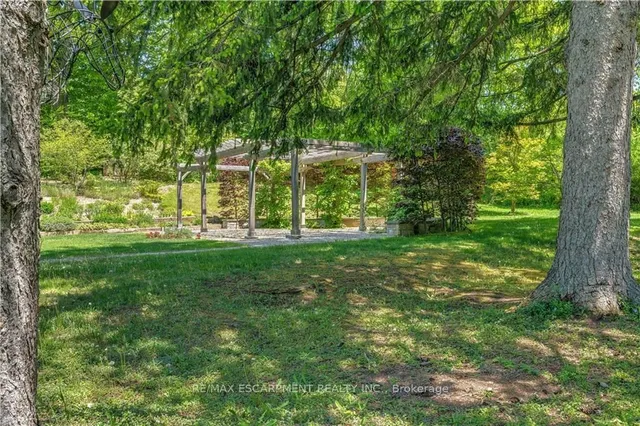 Additional property image - 183 Mill St