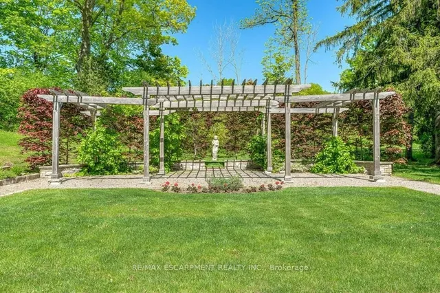 Additional property image - 183 Mill St