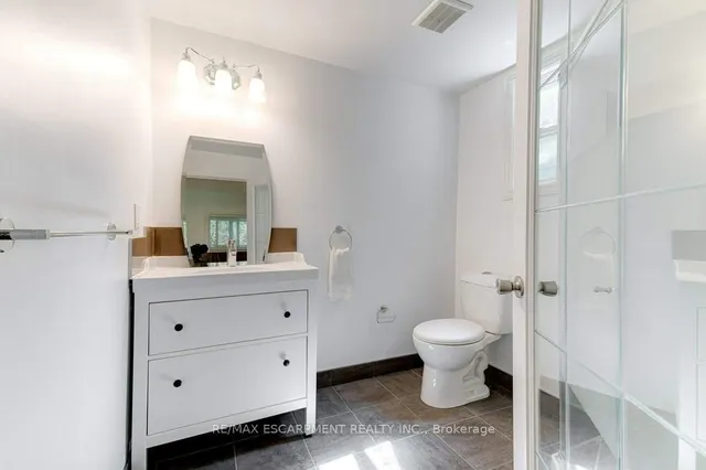 Additional property image - 183 Mill St