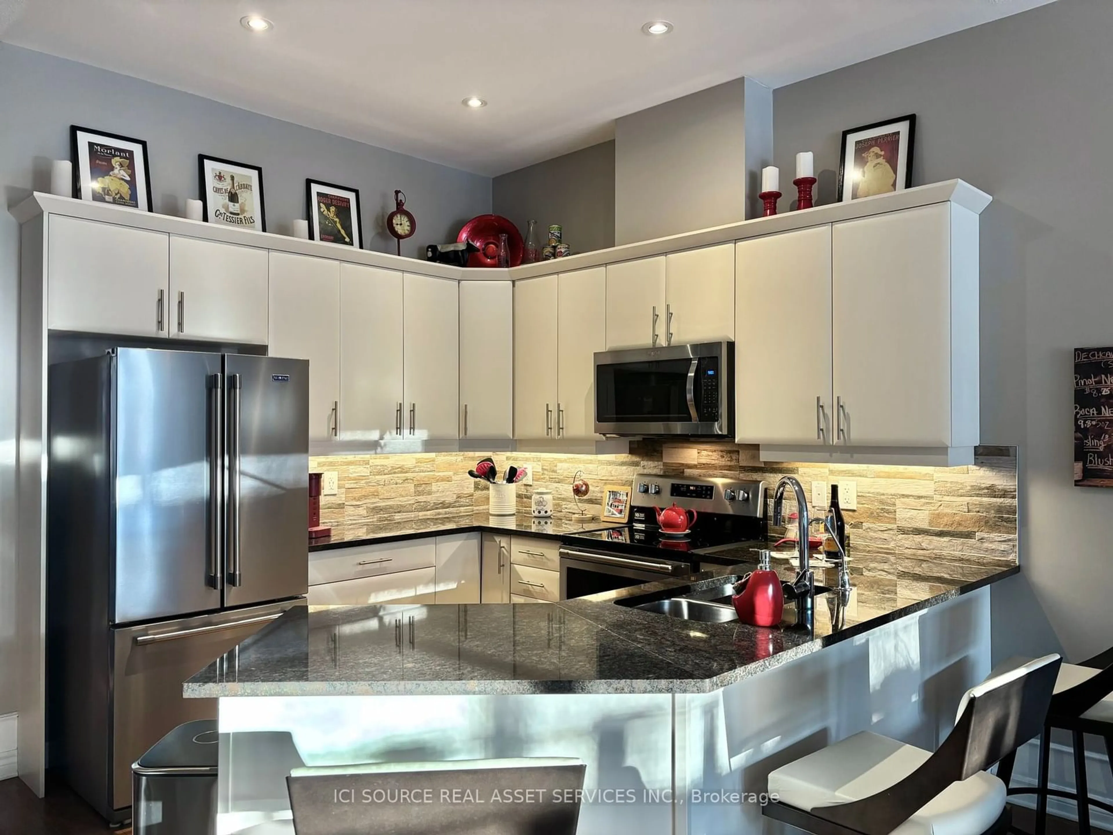 Contemporary kitchen, unknown for 146 Oxford St, North Grenville Ontario K0G 1J0