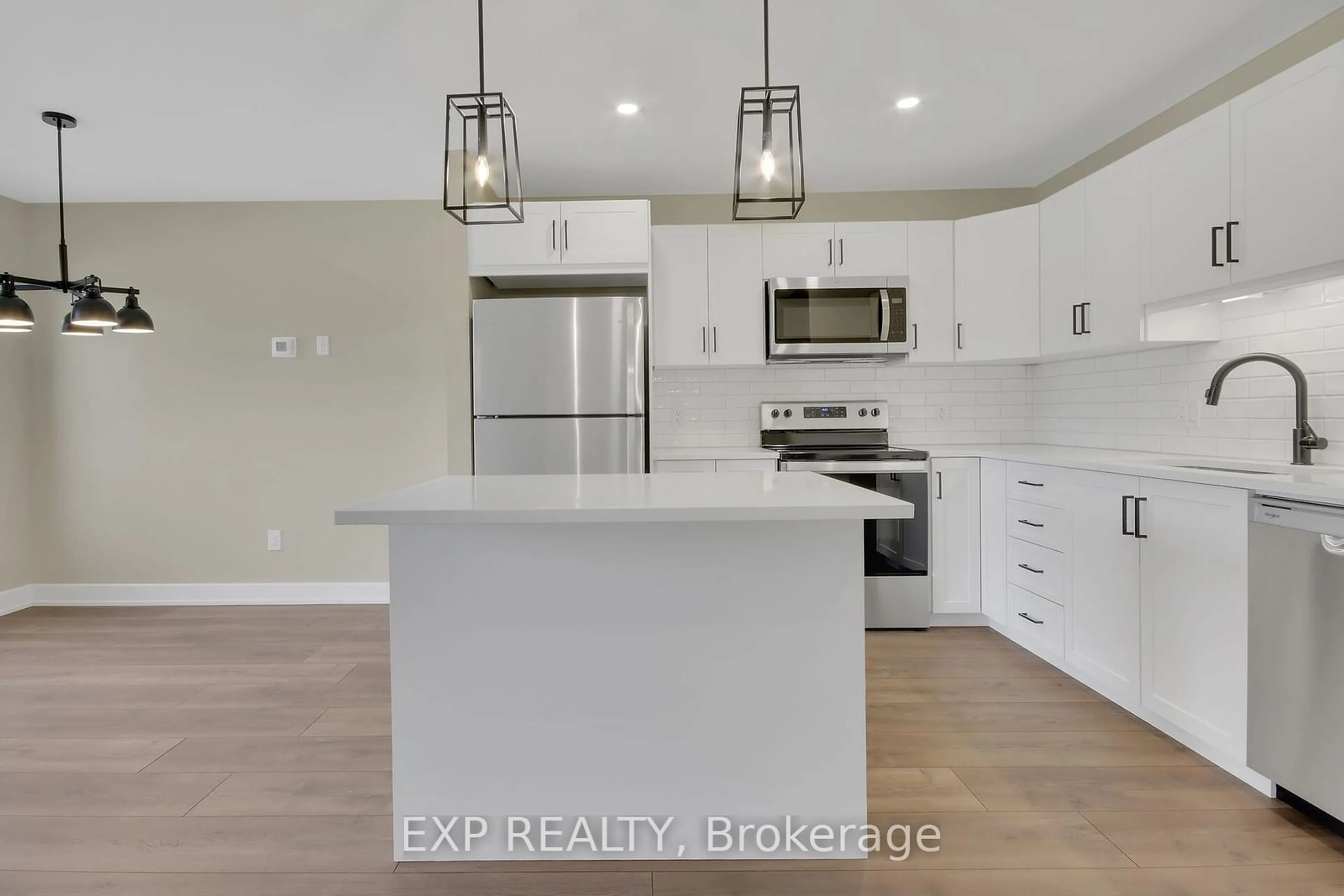 Open concept kitchen, unknown for 755 ST JOHN St, Merrickville-Wolford Ontario K0G 1N0