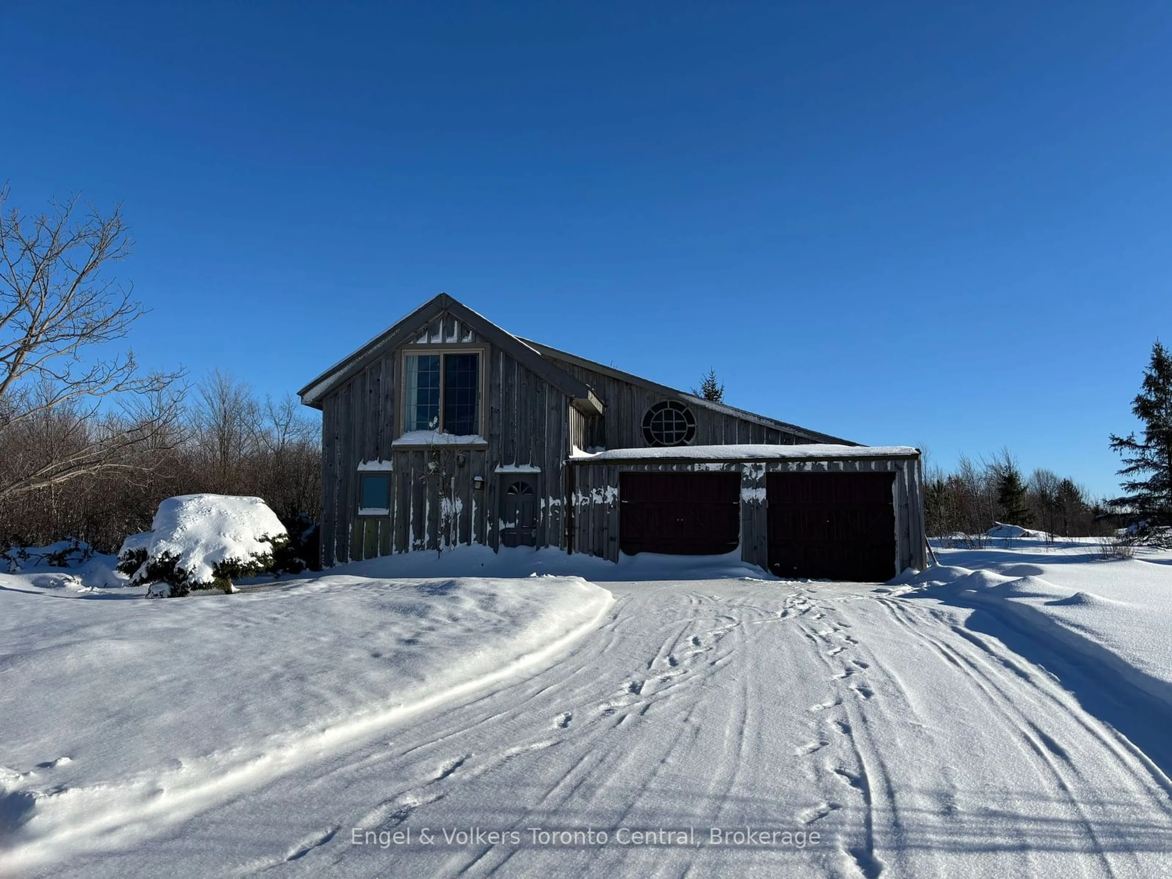 A pic from outside/outdoor area/front of a property/back of a property/a pic from drone, street for 317343 3RD Line, Meaford Ontario N4L 1W7