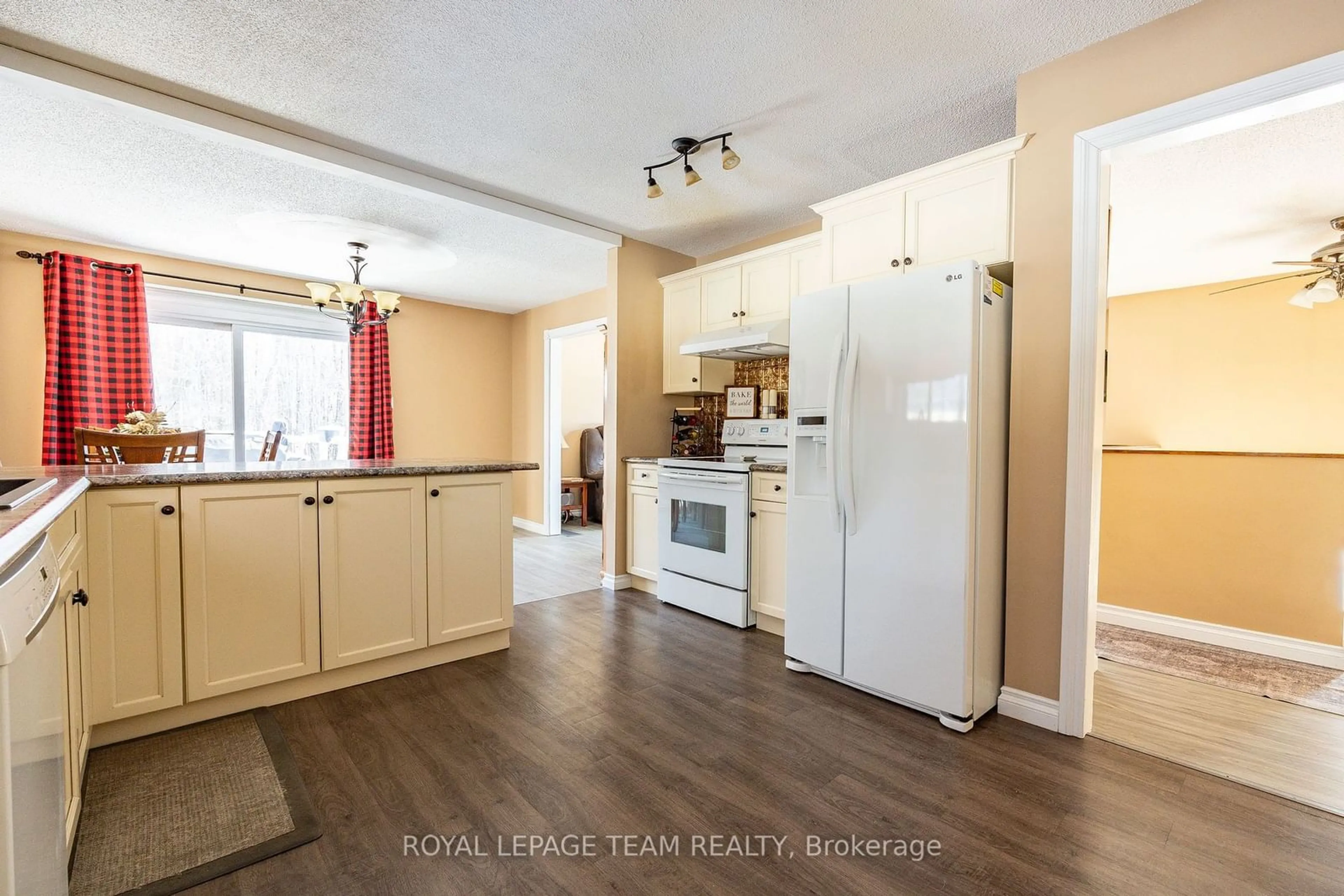 Open concept kitchen, unknown for 4451 Carman Rd, South Dundas Ontario K0E 1C0