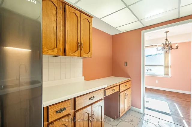Additional property image - 8 Village Green Unit 612