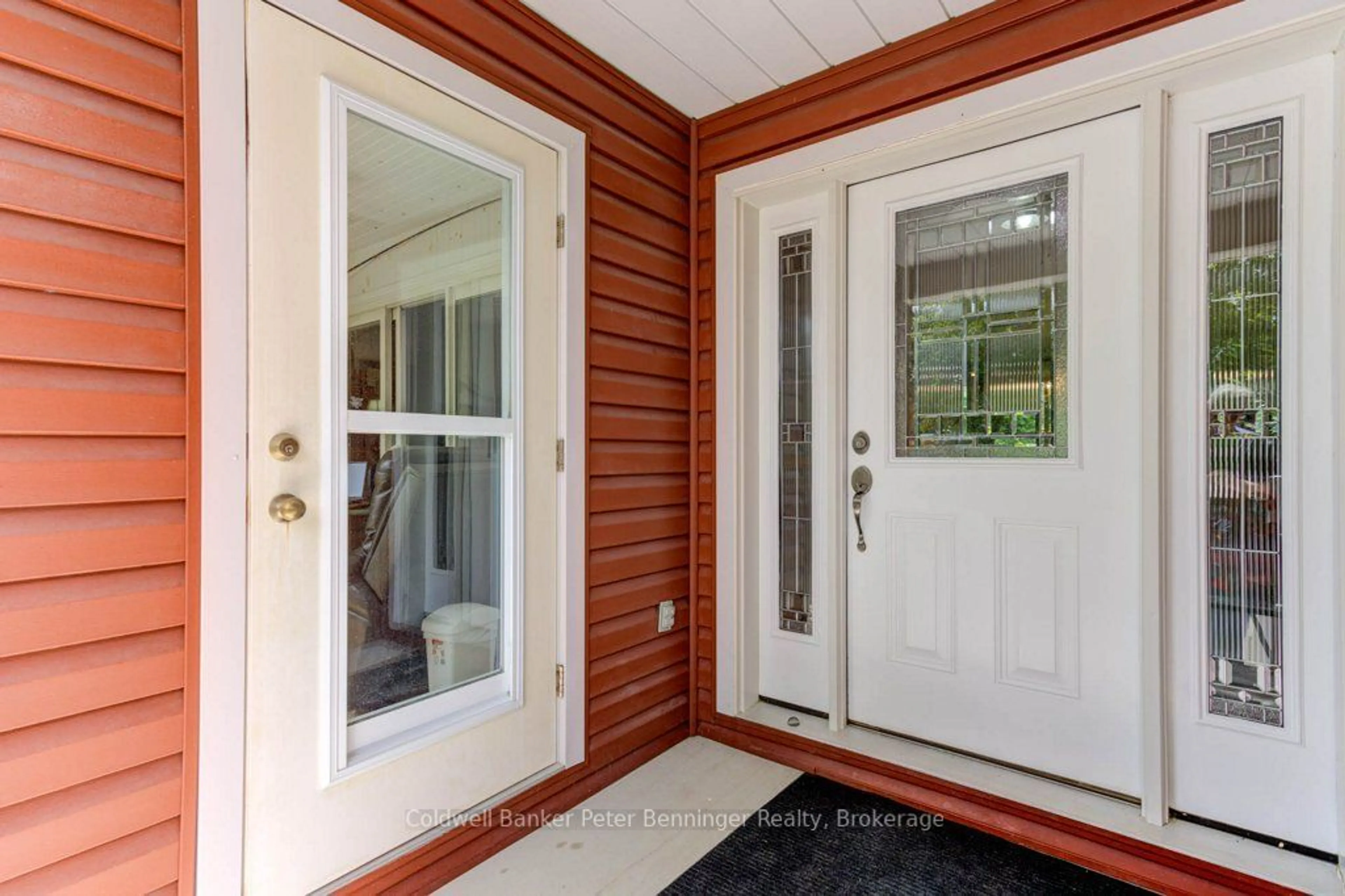 Indoor entryway for 292 Balaklava St, Arran-Elderslie Ontario N0G 2N0