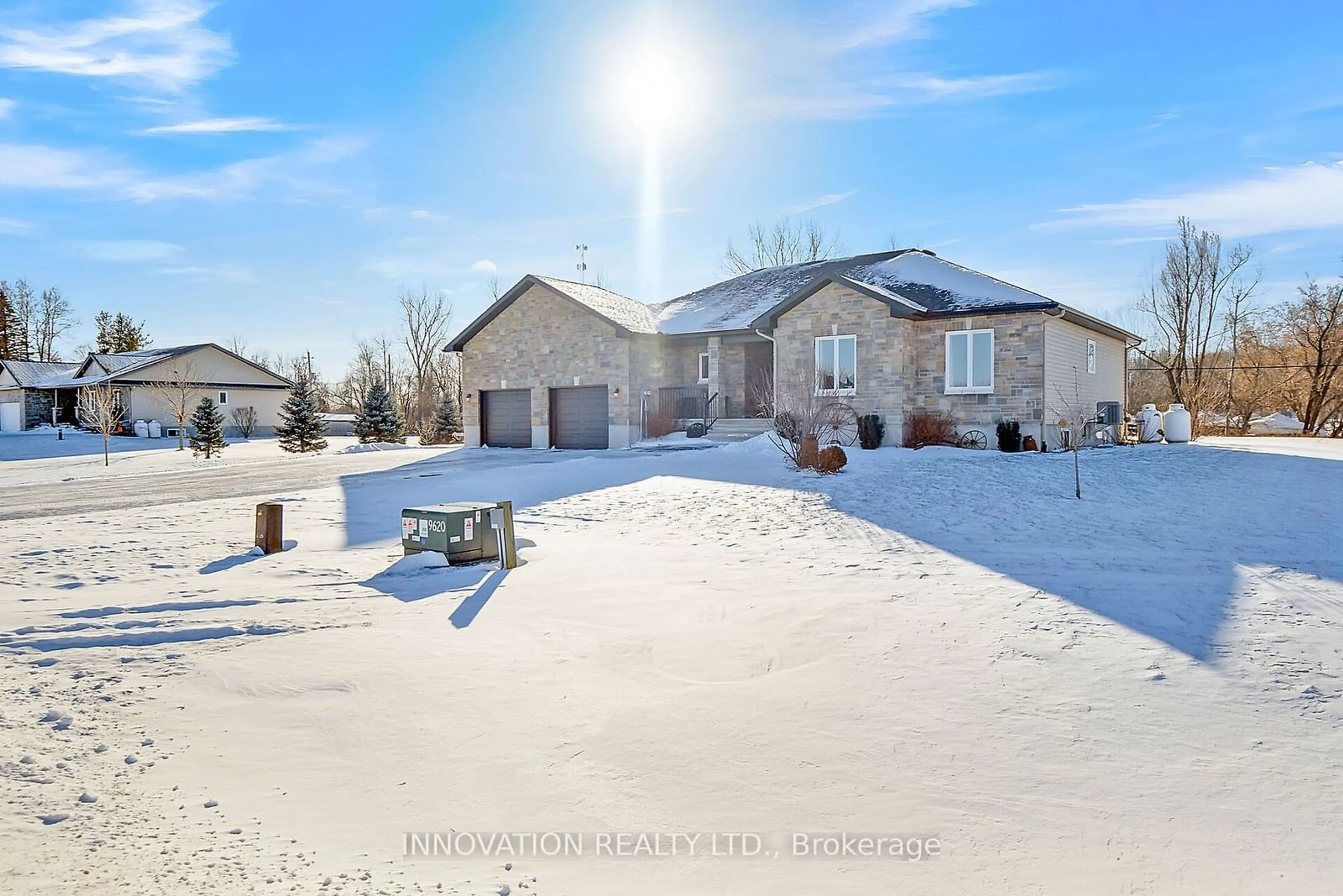 A pic from outside/outdoor area/front of a property/back of a property/a pic from drone, unknown for 1756 Coleman Cres, North Dundas Ontario K0E 1S0