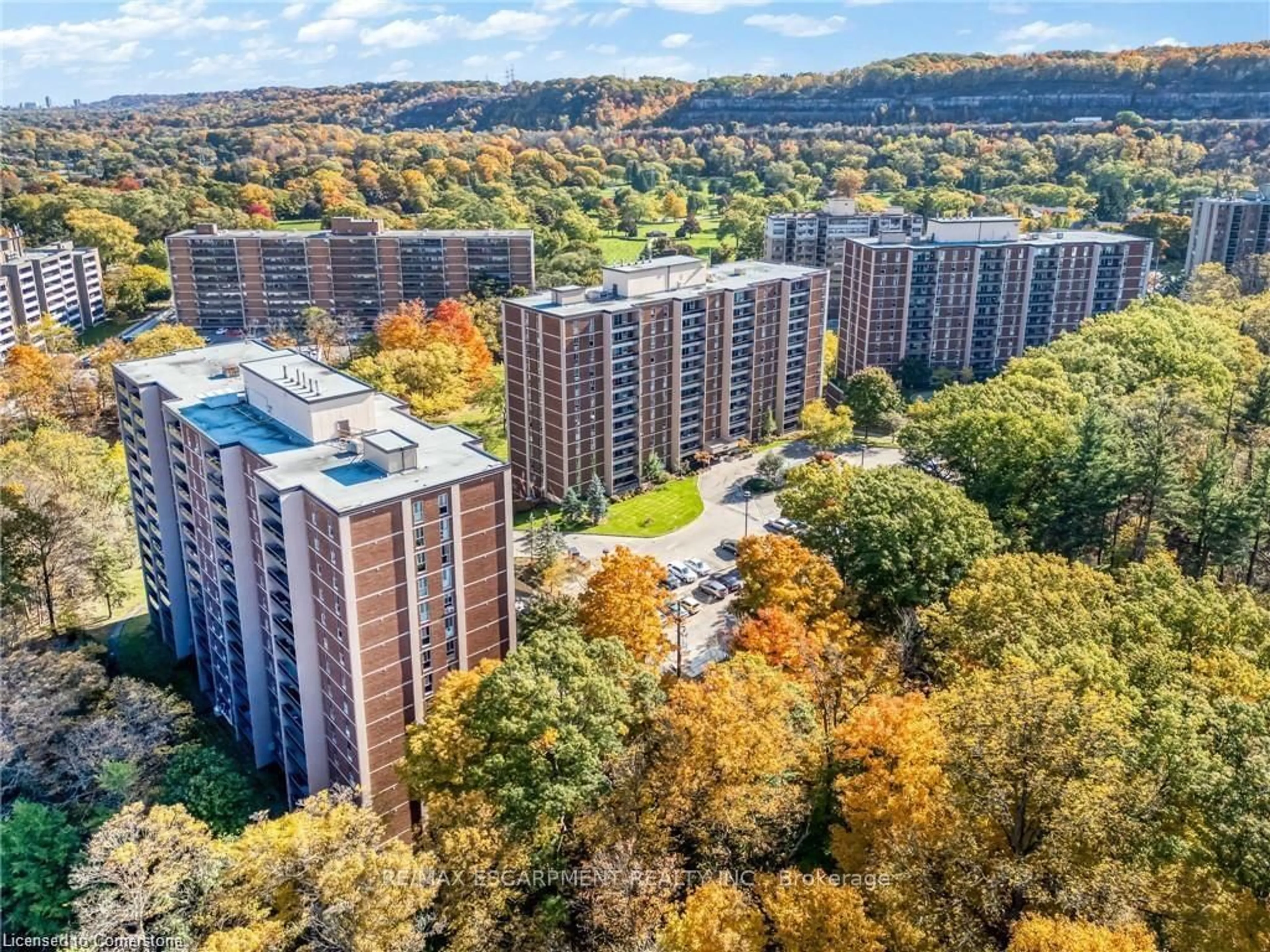 A pic from outside/outdoor area/front of a property/back of a property/a pic from drone, city buildings view from balcony for 1966 Main St #1106, Hamilton Ontario L8S 1J6