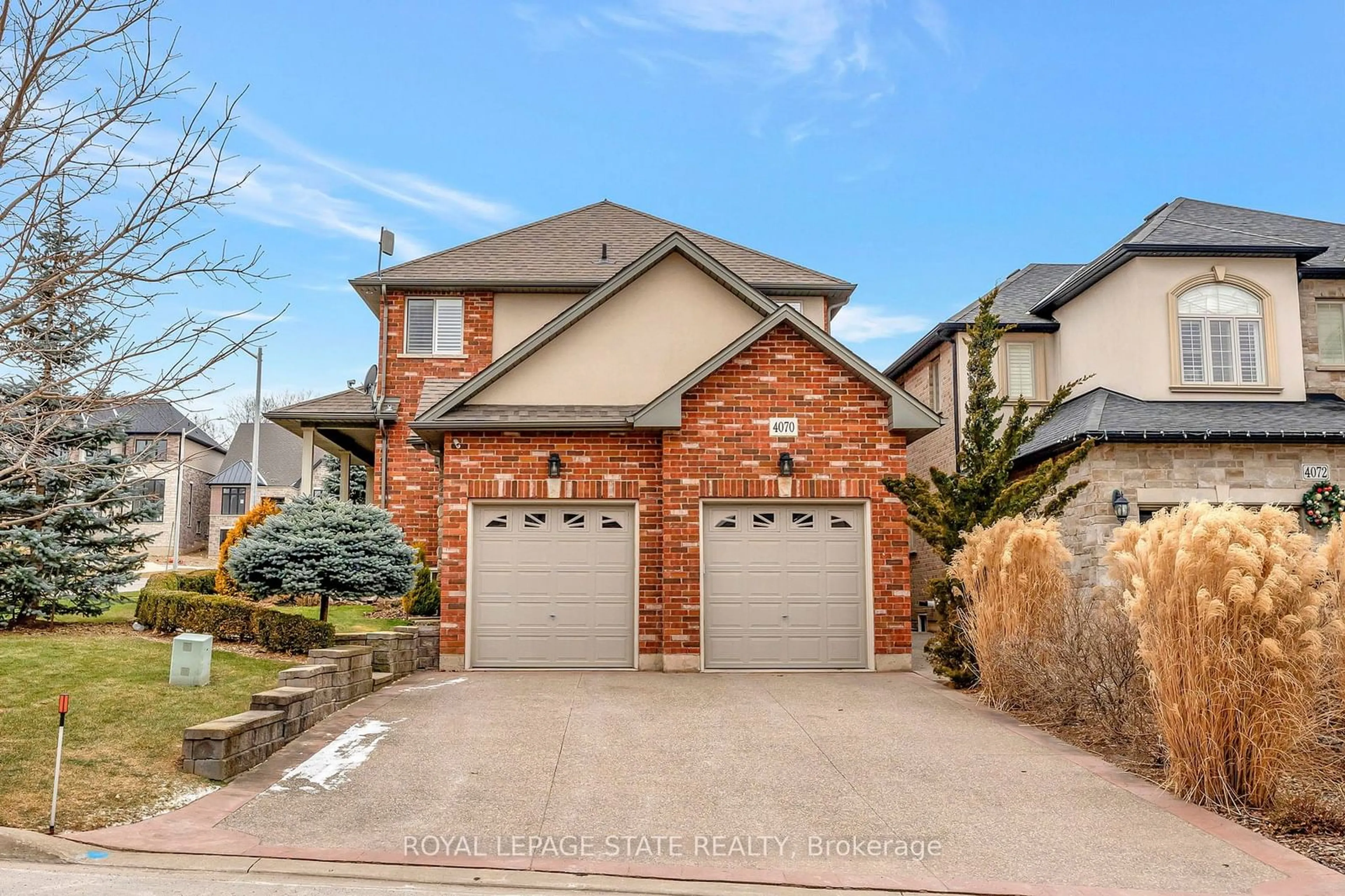 Home with brick exterior material, street for 4070 Stadelbauer Dr, Lincoln Ontario L0R 1B7