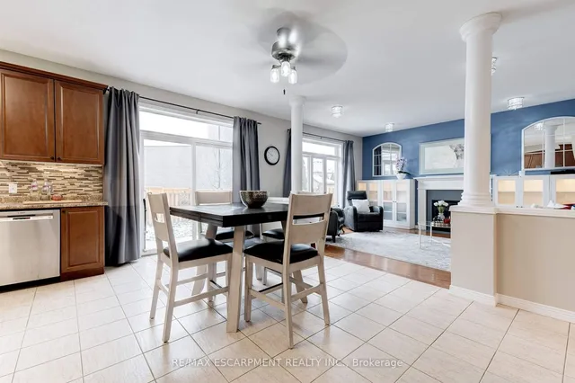 Additional property image - 12 Edgecroft Cres