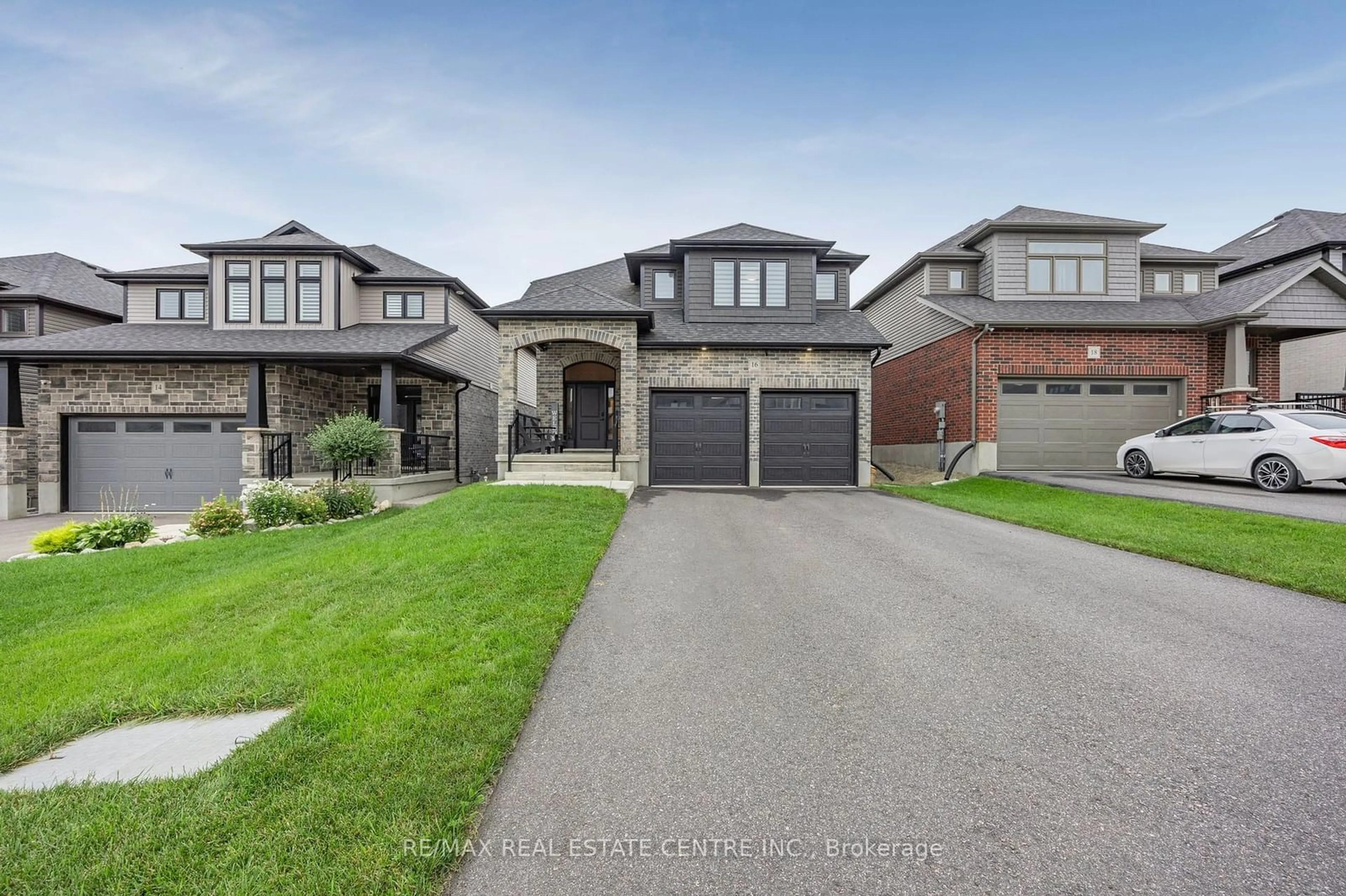 Home with brick exterior material, street for 16 Tindall Cres, East Luther Grand Valley Ontario L9W 6P2