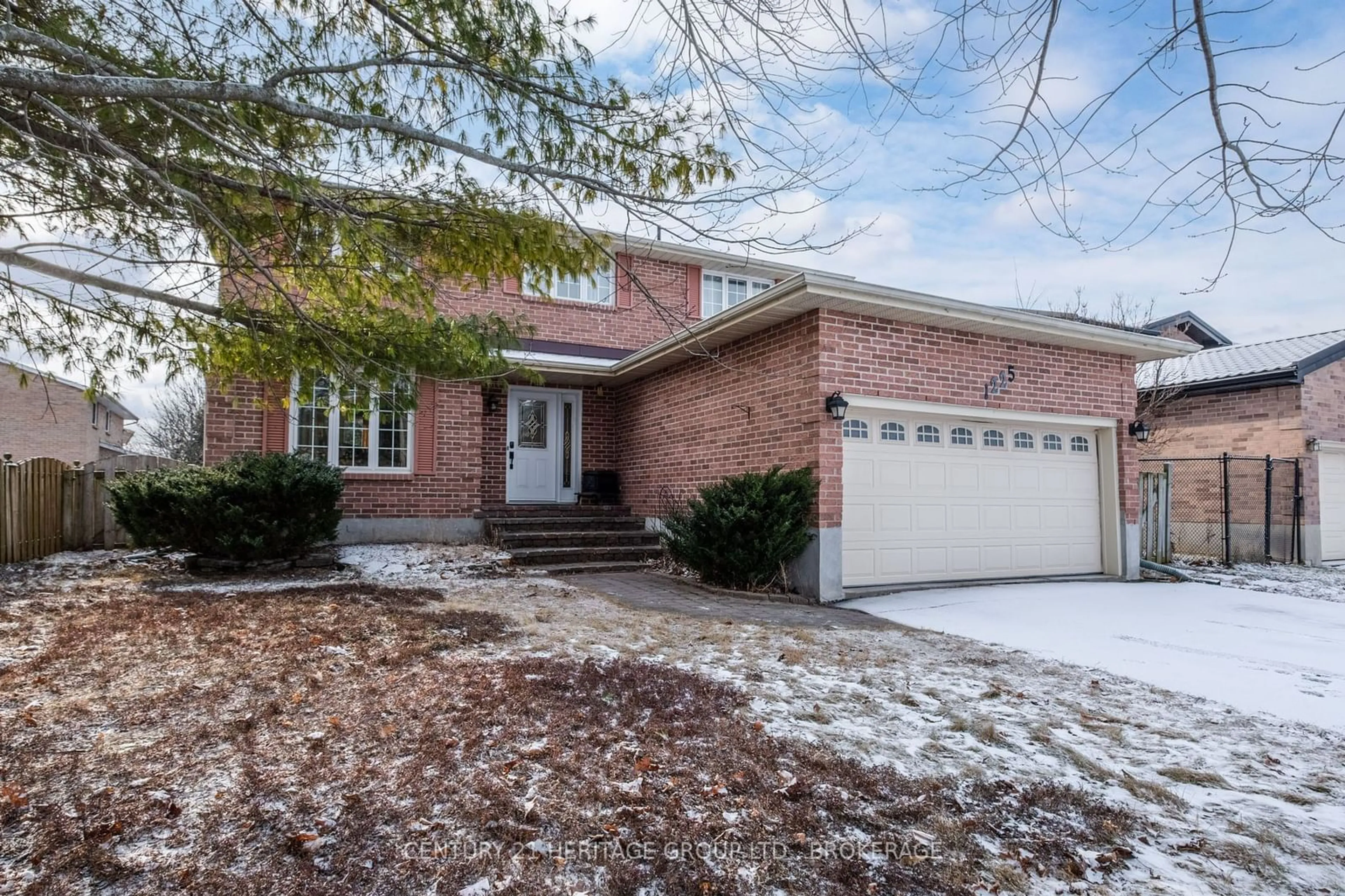 Home with brick exterior material, street for 1225 Humberside Dr, Kingston Ontario K7P 2J2