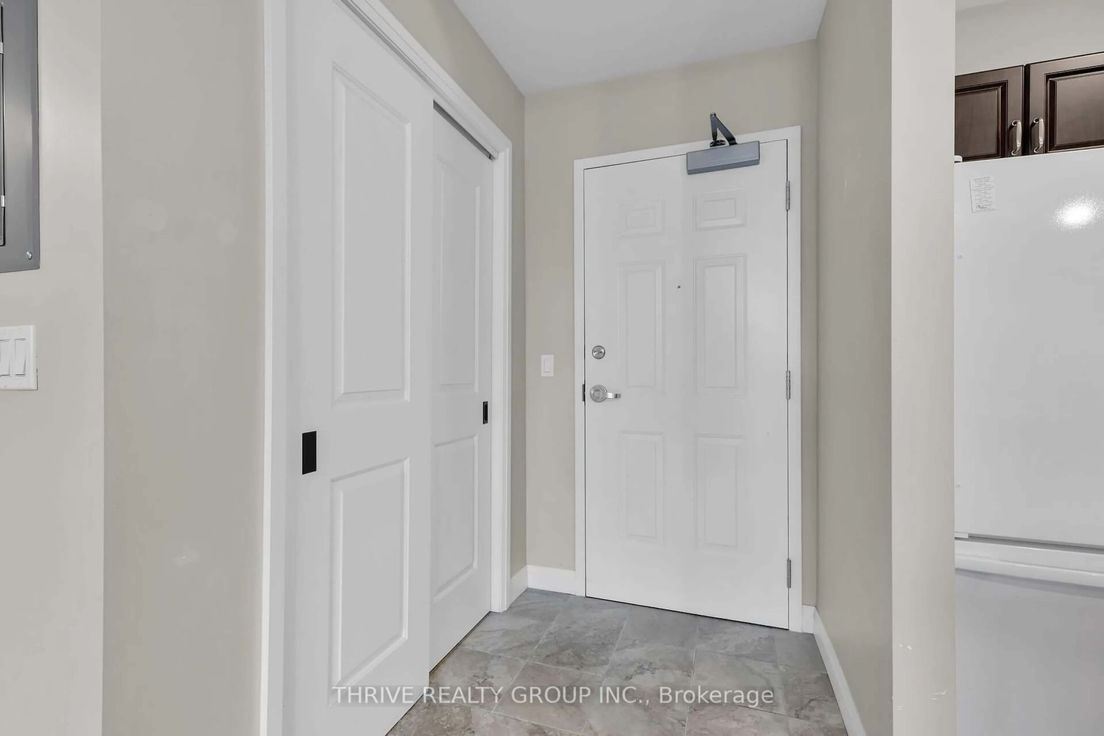 Indoor entryway for 263 Butler St #301, Lucan Biddulph Ontario N0M 2J0