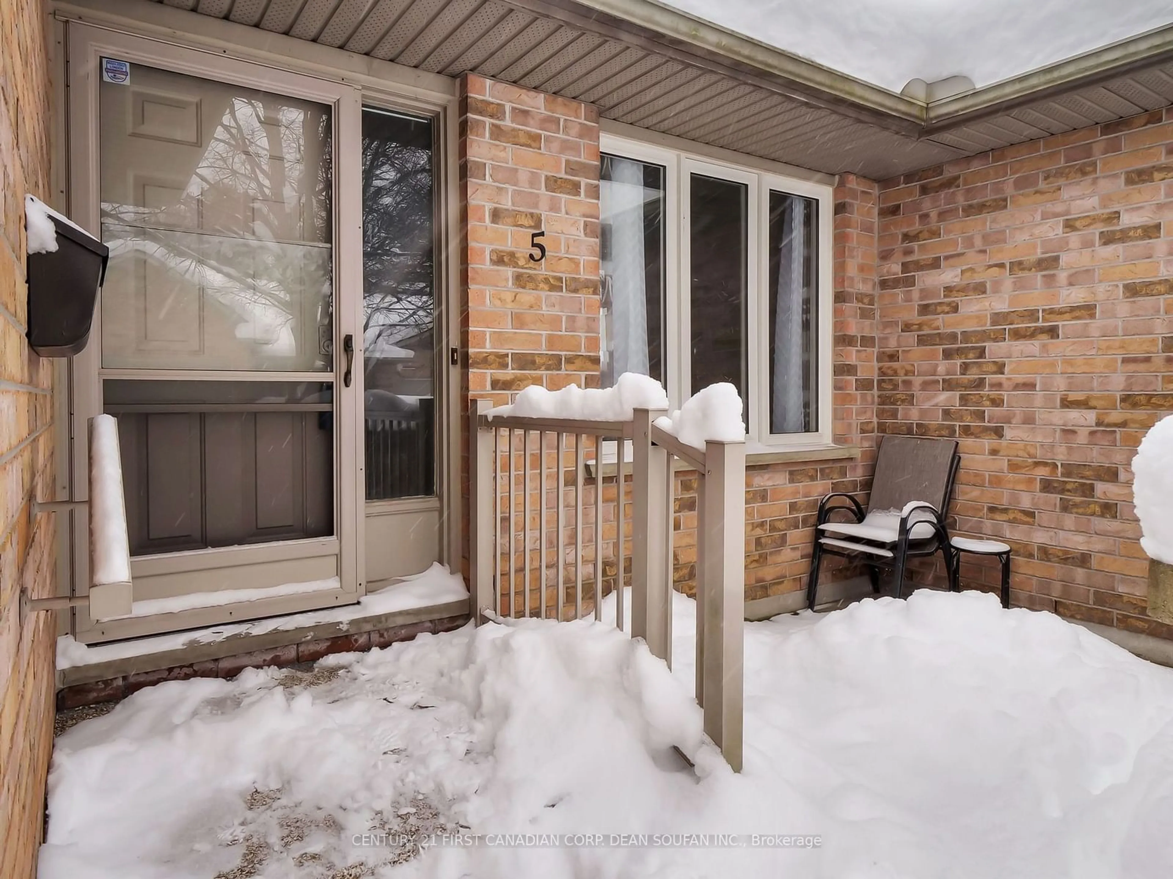 Unknown for 1241 Beaverbrook Ave #5, London North Ontario N6H 5P1