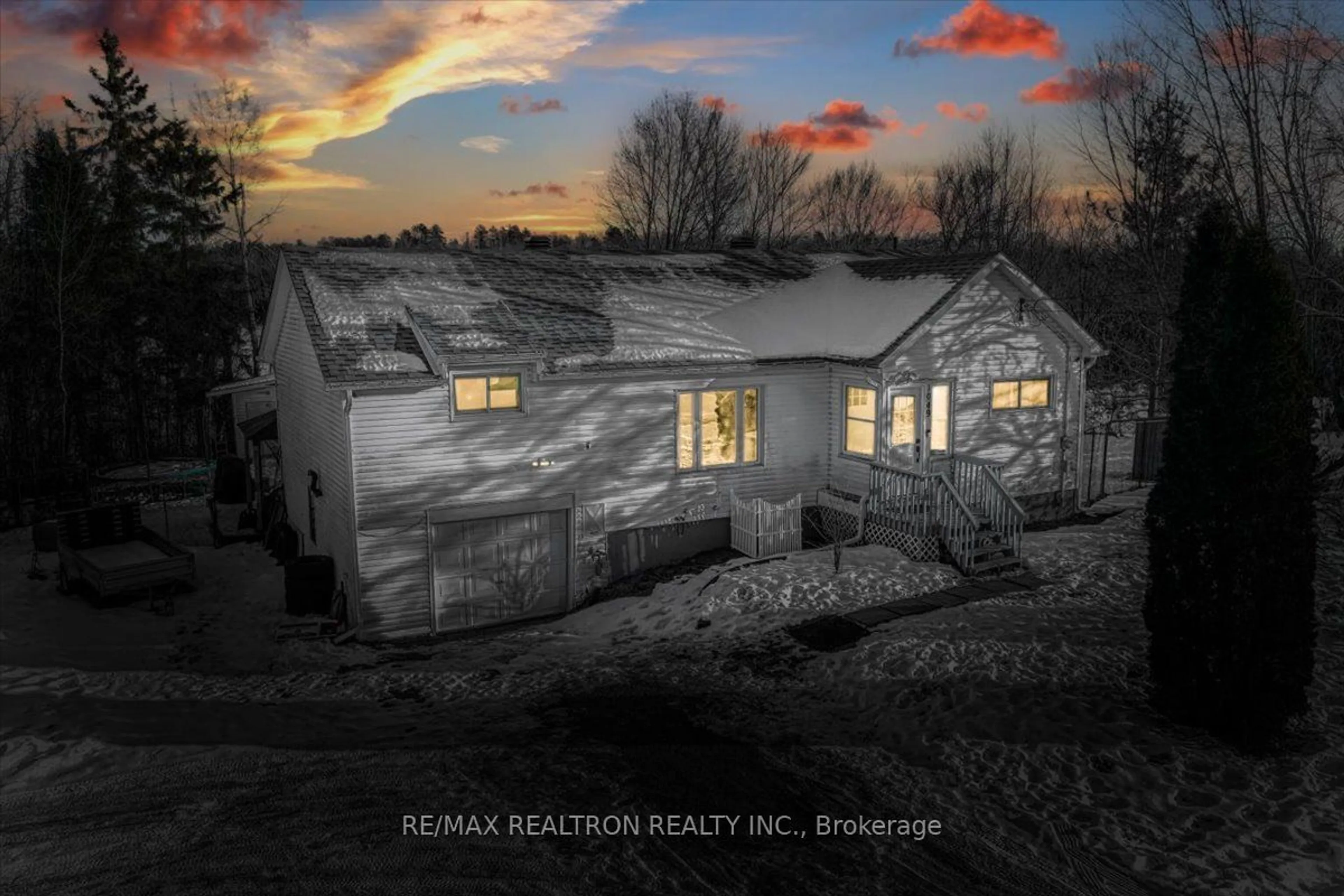 A pic from outside/outdoor area/front of a property/back of a property/a pic from drone, building for 1049 Morgan Rd, Sudbury Remote Area Ontario P0M 1L0