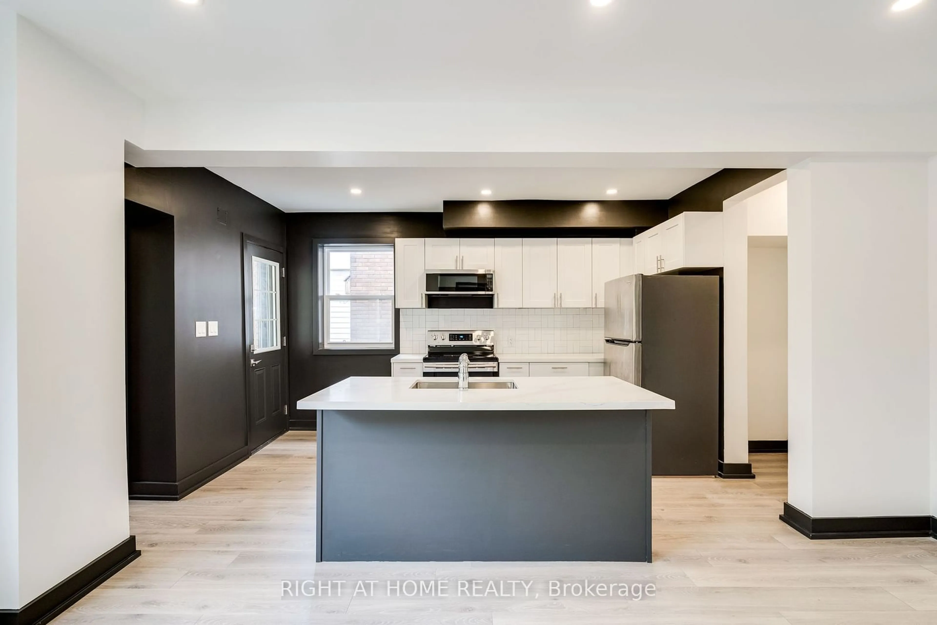 Open concept kitchen, unknown for 183 Maplewood Ave, Hamilton Ontario L8M 1X6