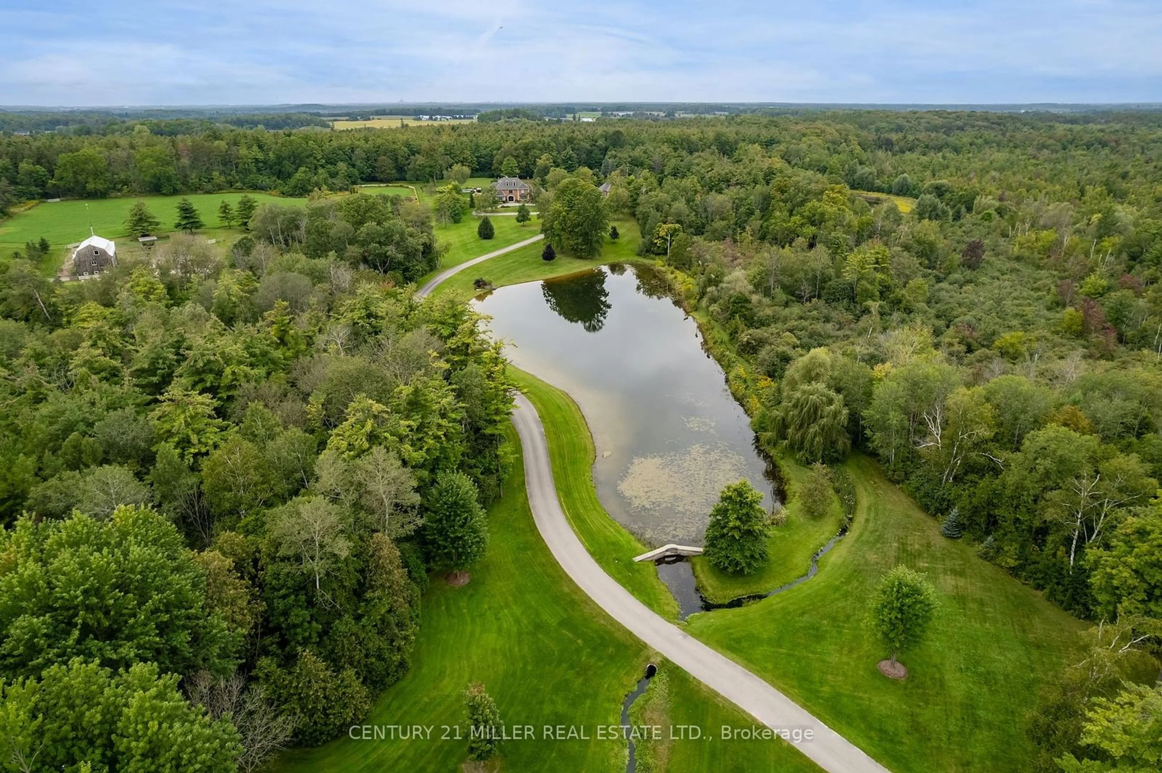 A pic from outside/outdoor area/front of a property/back of a property/a pic from drone, water/lake/river/ocean view for 4508 Sideroad 10 North, Puslinch Ontario N3C 2V4