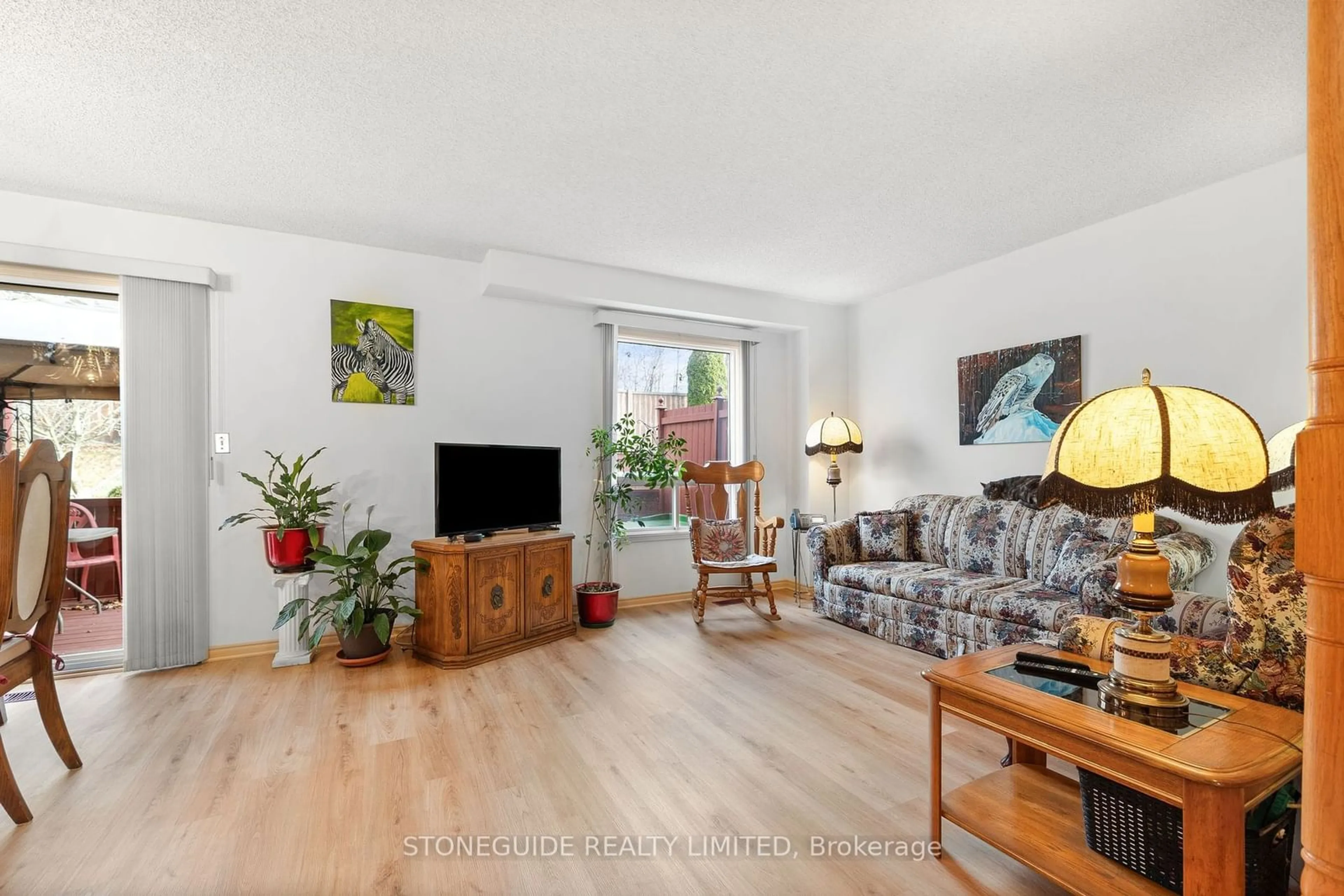 Living room with furniture, unknown for 161 SUTHERLAND Cres, Cobourg Ontario K9A 5L2