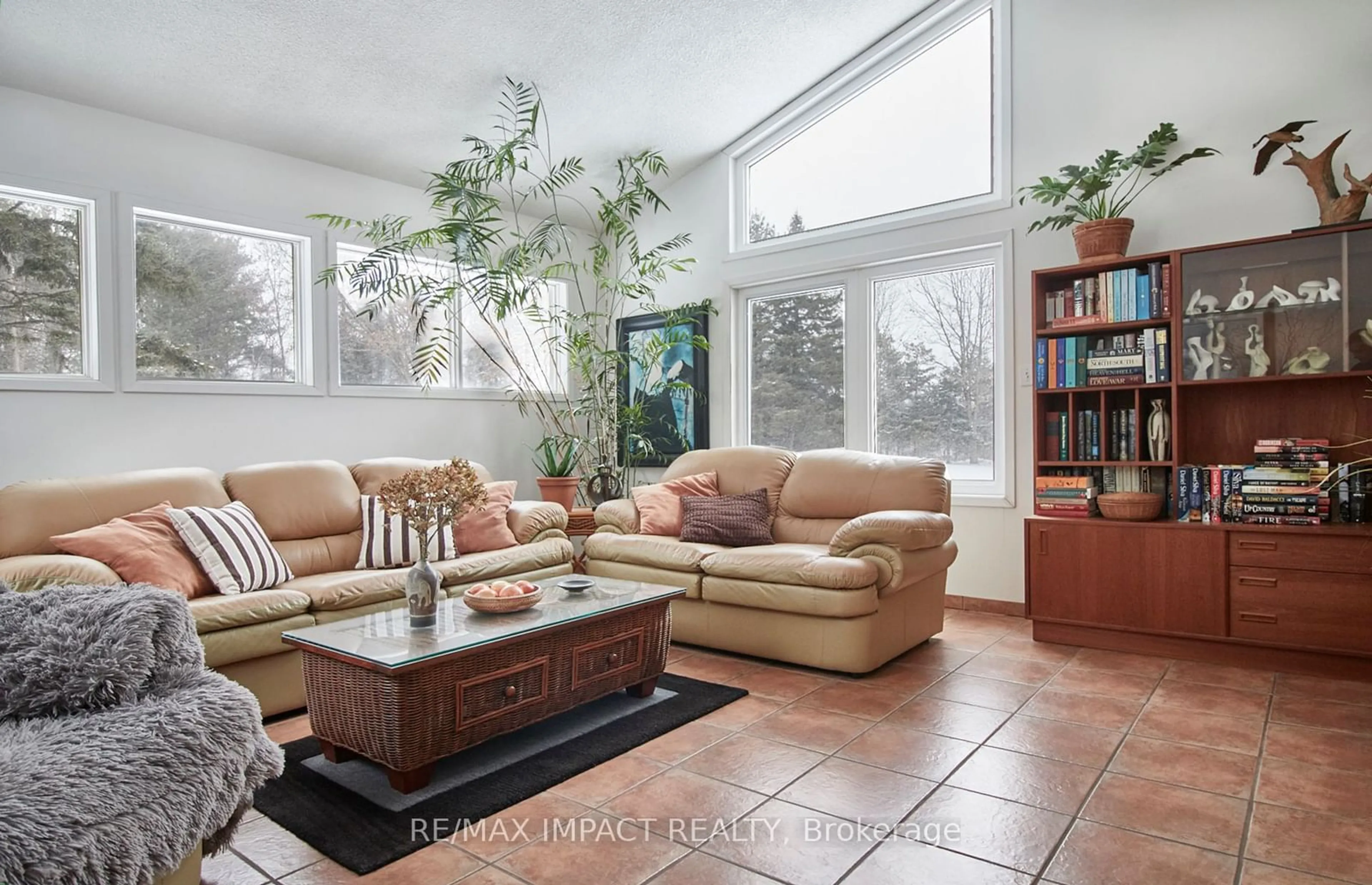 Living room with furniture, ceramic/tile floor for 36 Highway 35, Kawartha Lakes Ontario L0A 1K0